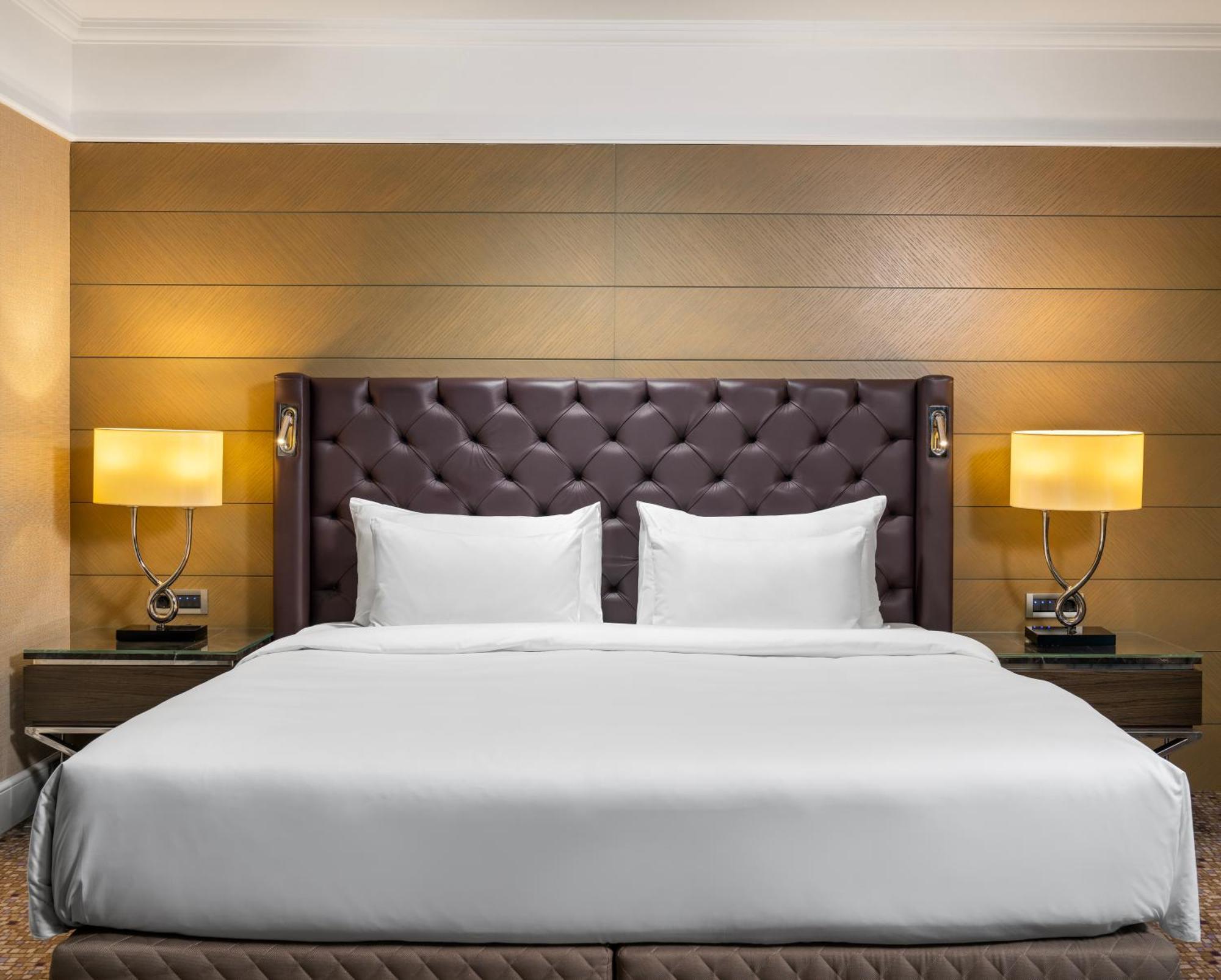 Radisson Blu Hotel, Sisli 5*