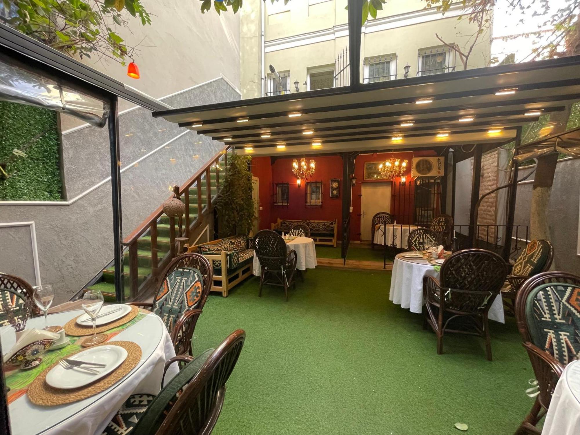 Aparthotel Es Moda