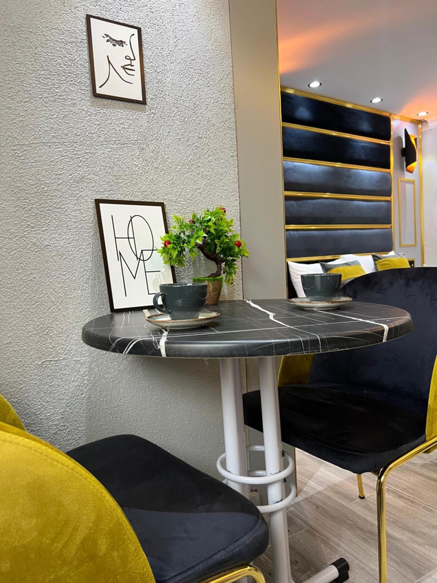 Taksim Larissa Aparthotel