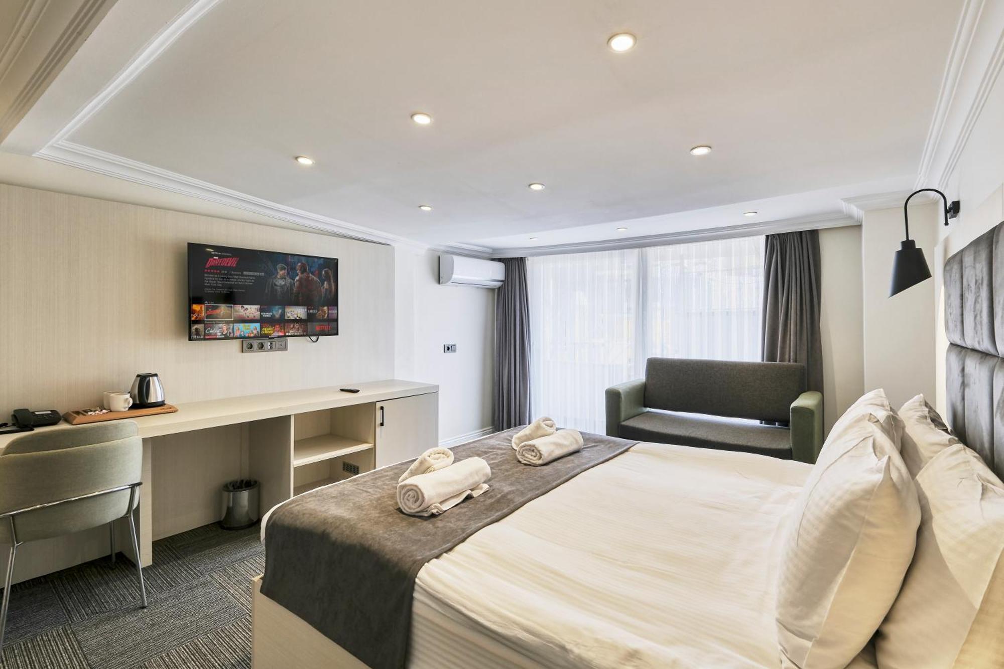 Hotel Hub 3*