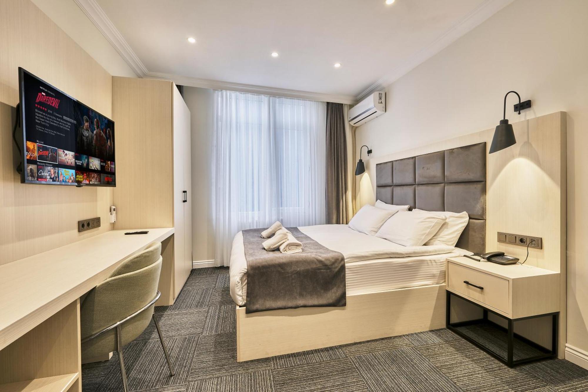 Hub Hotel