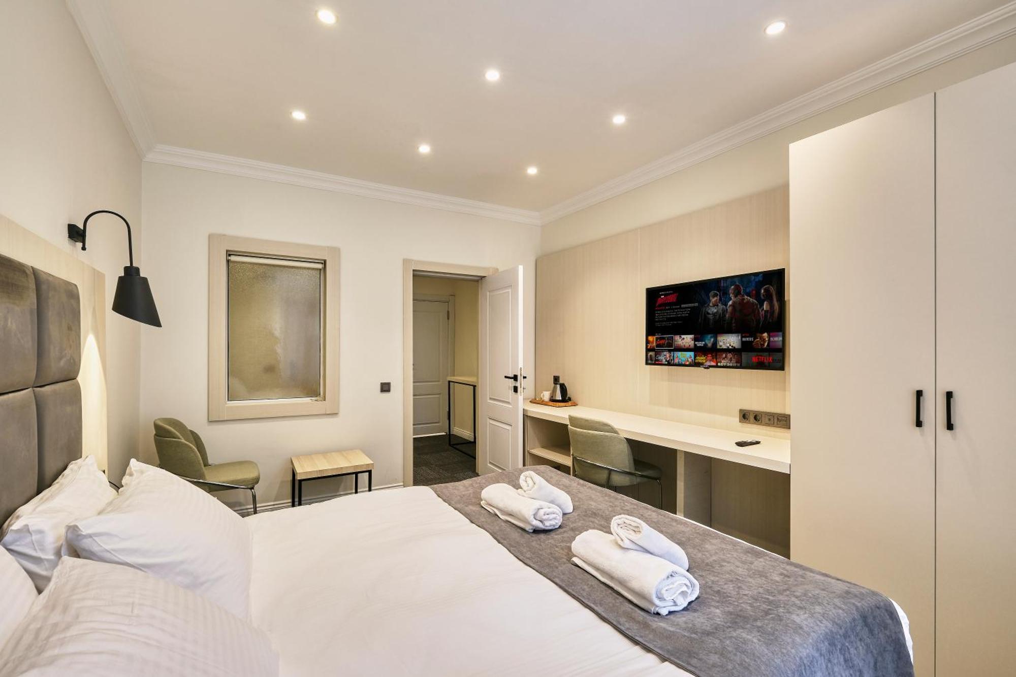 Hub Hotel 3*