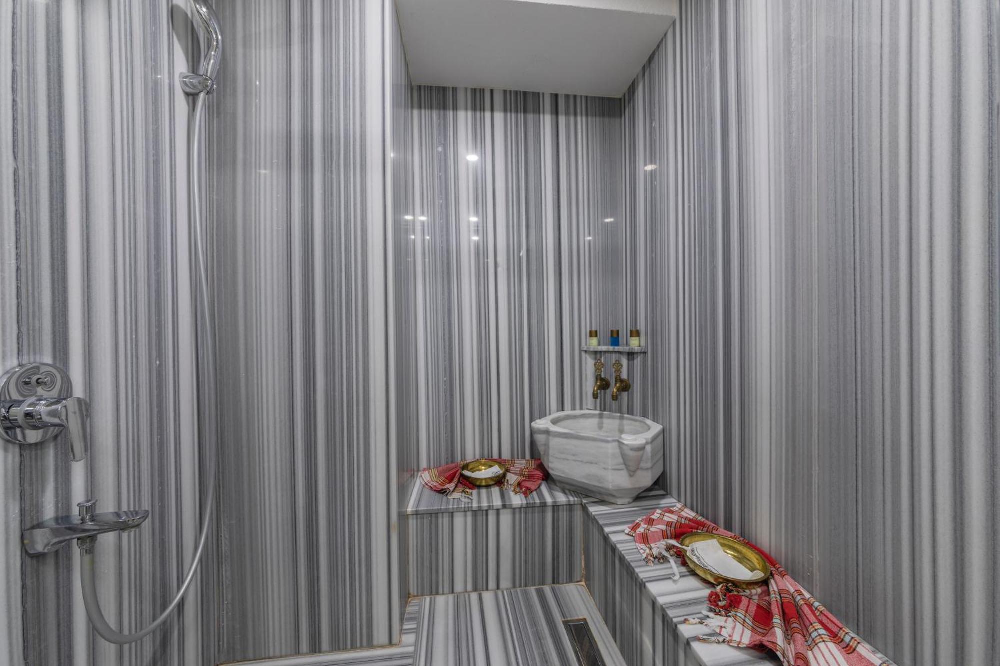 Hotel Ayramin Deluxe Hotel Taksim 2*