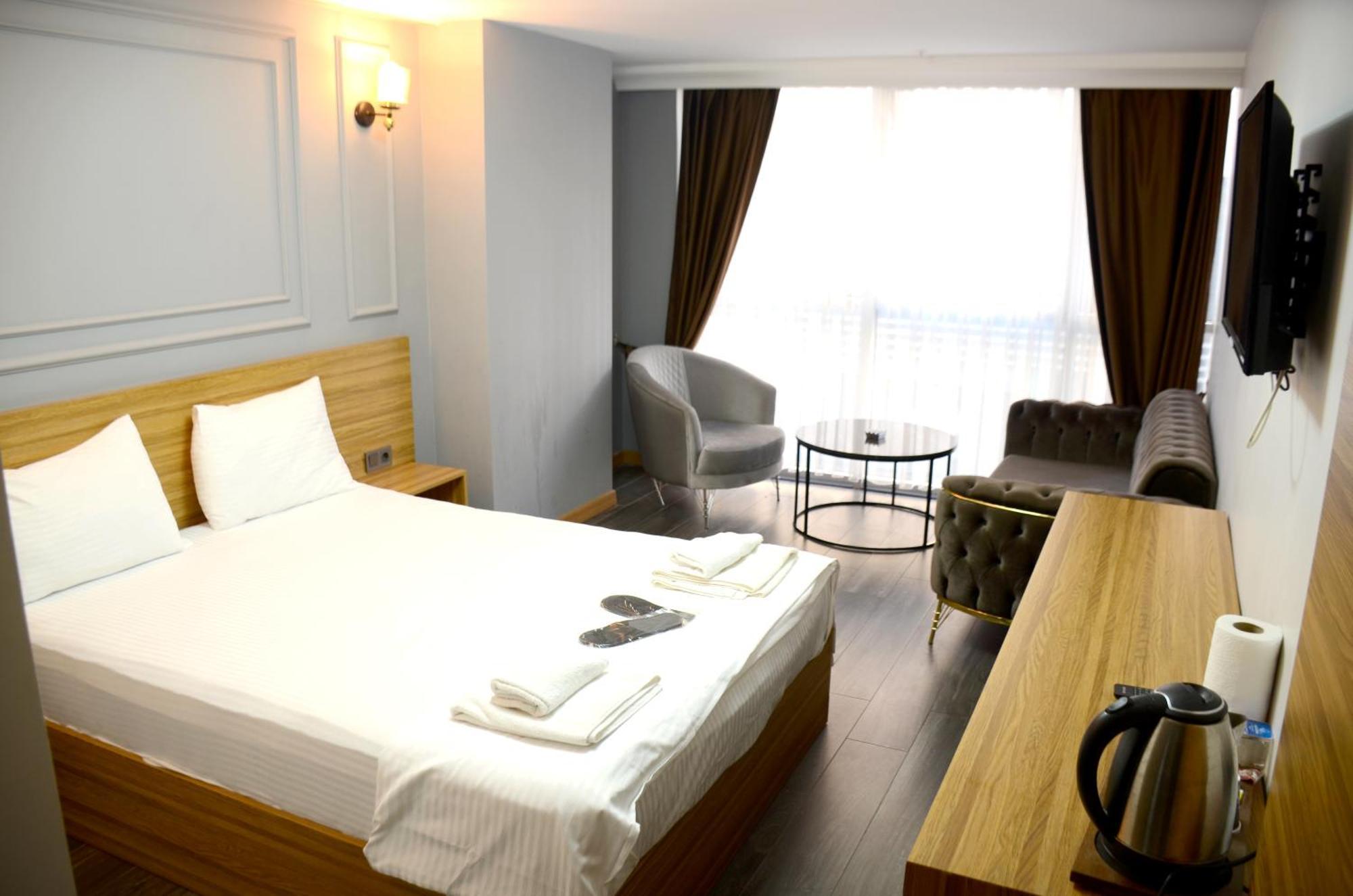 Waves Hotel