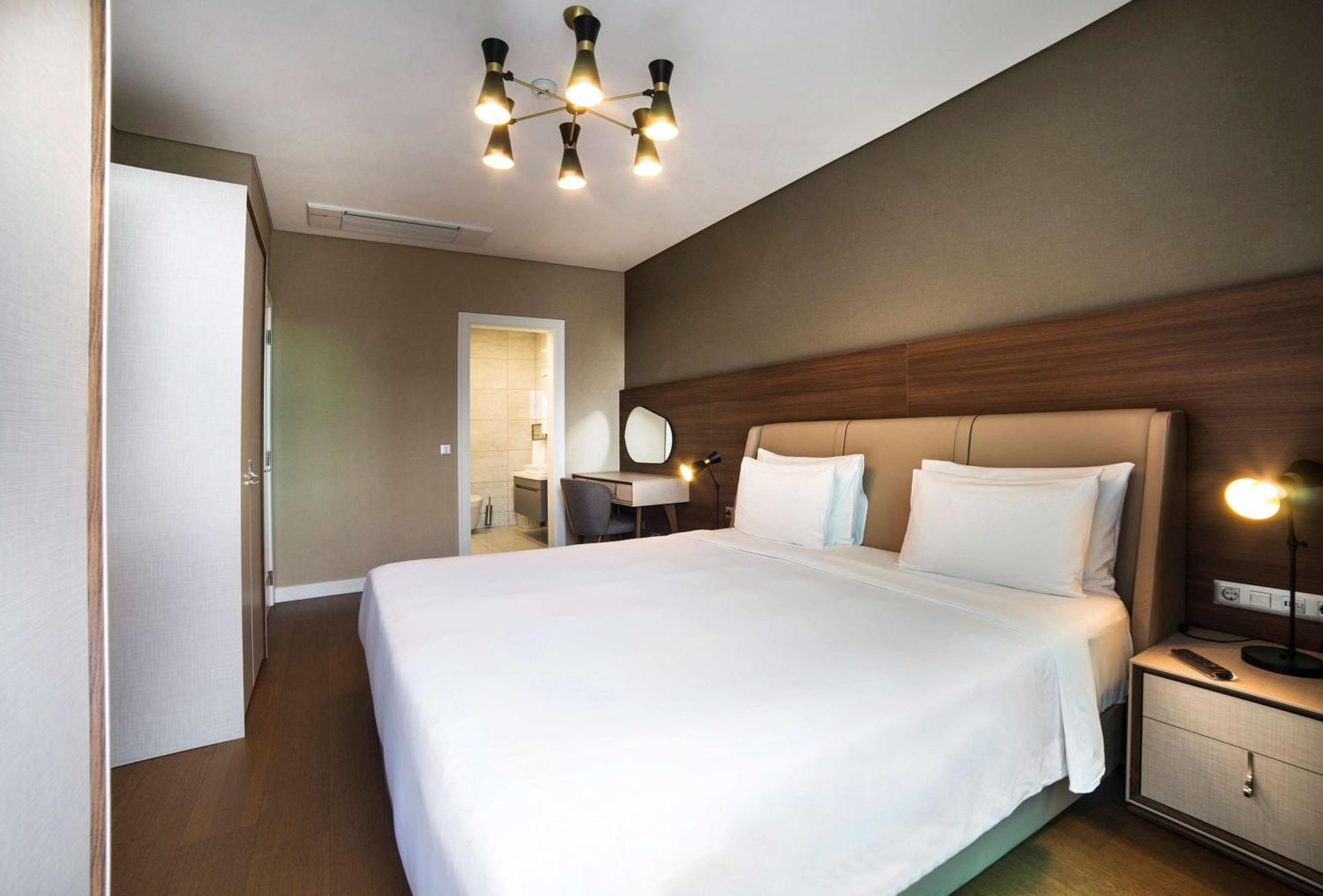 Radisson Residences Vadistanbul Hotel 4*