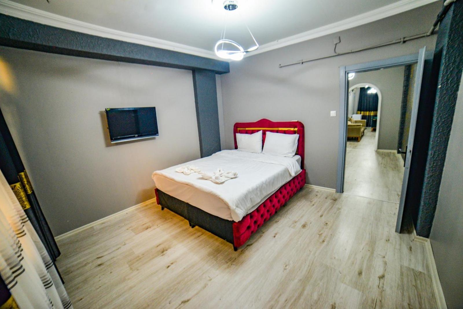 Bed & Breakfast Travel *