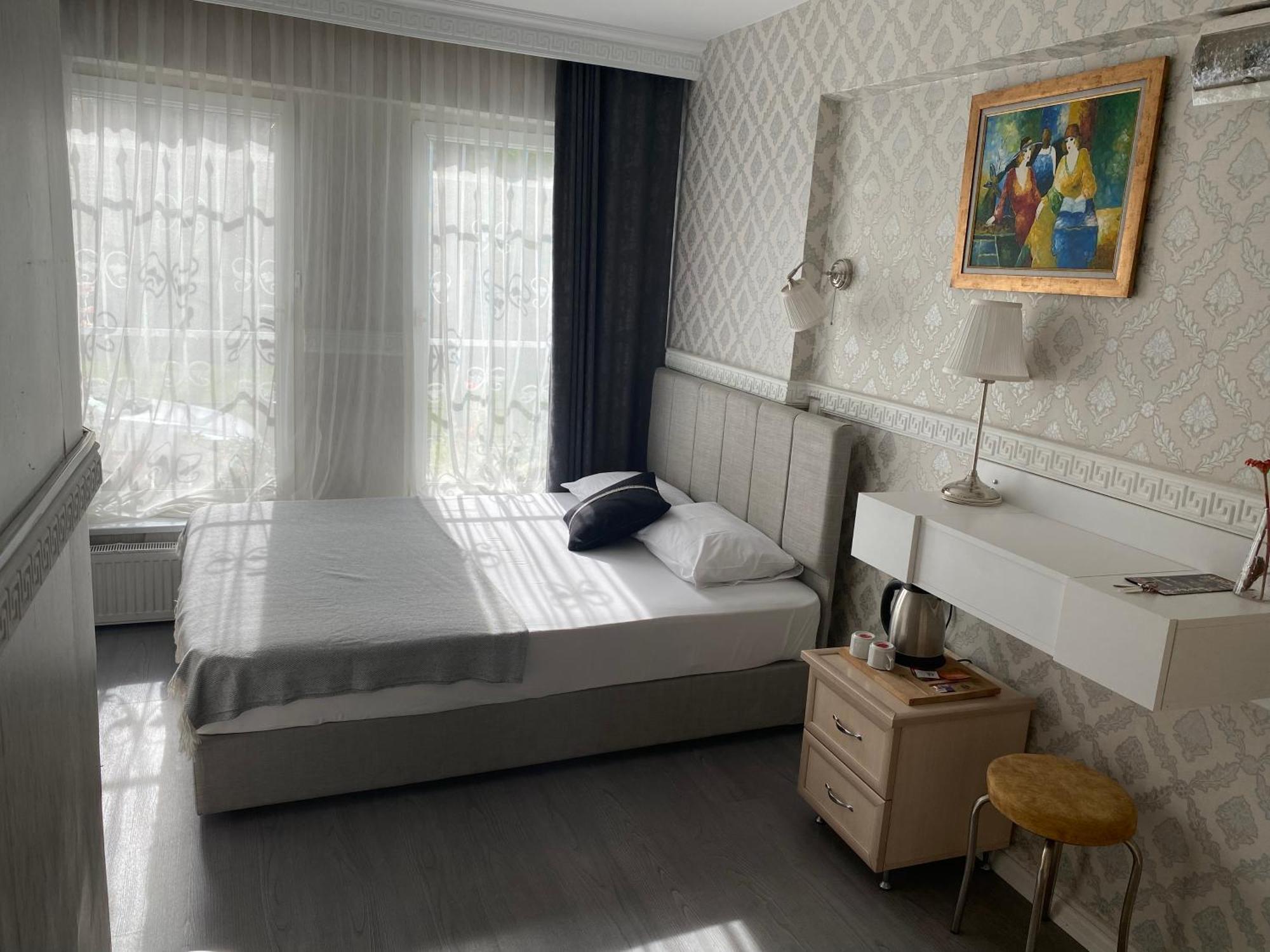 Antik Sofia Otel *