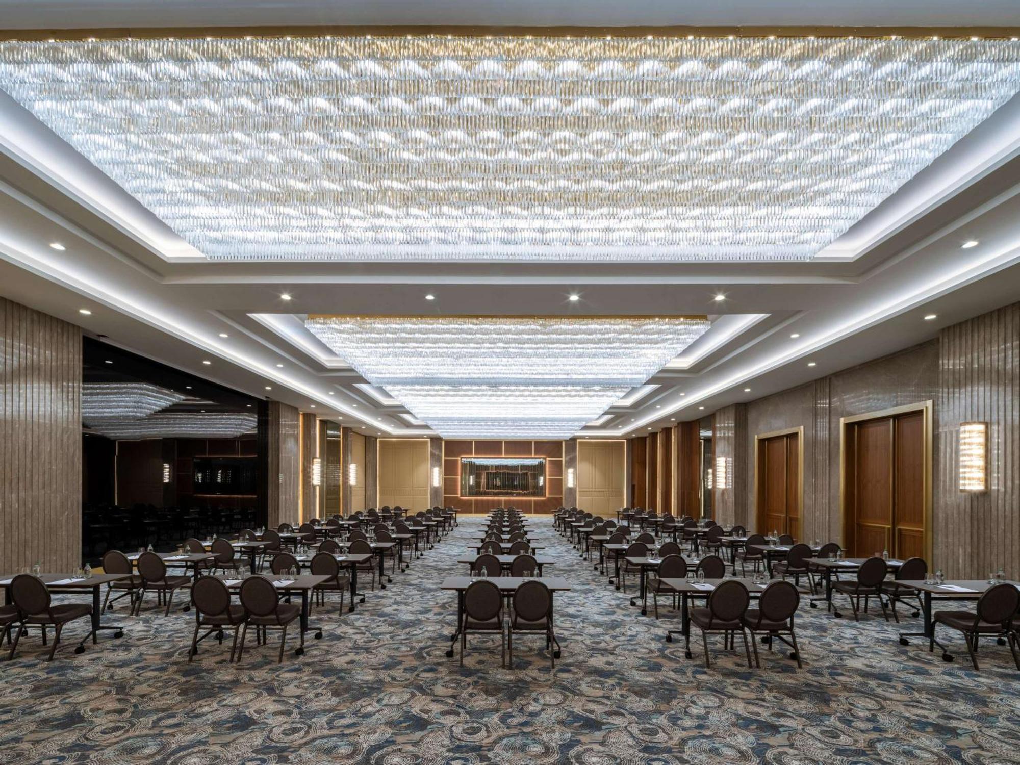 Sofitel Taksim Hotel 5*