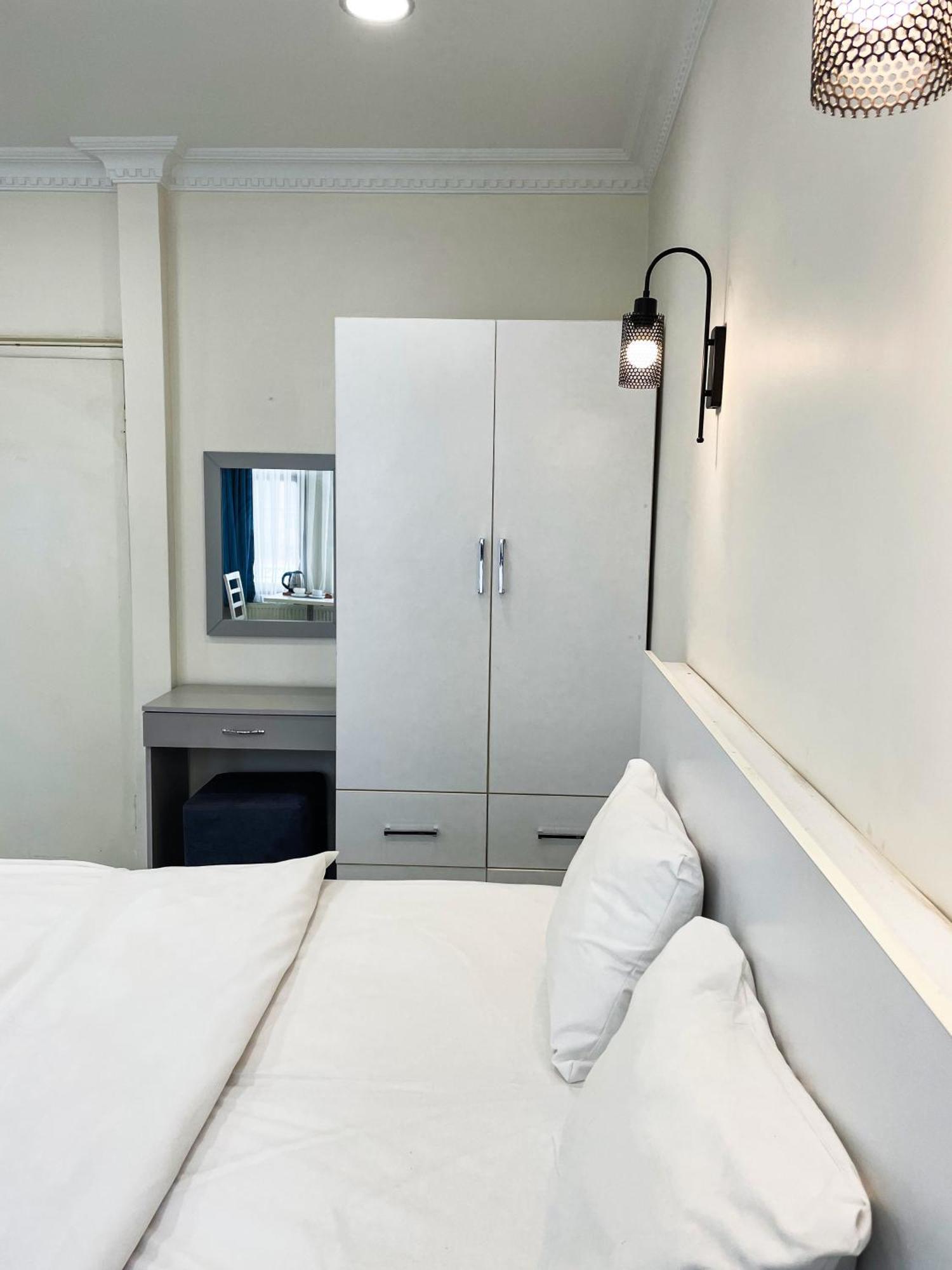 Royal Pera Taksim Aparthotel 3*