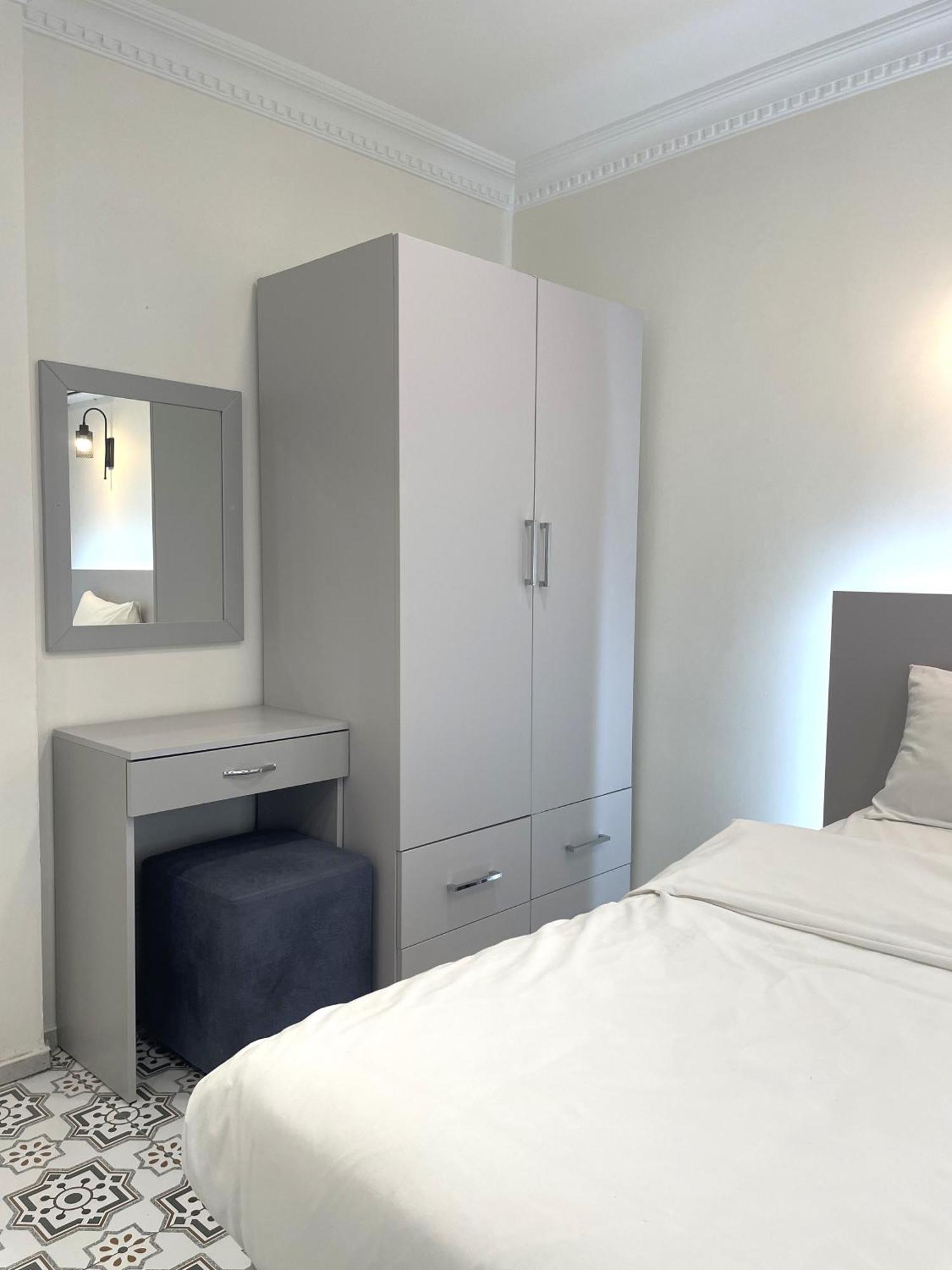 Royal Pera Taksim Aparthotel 3*