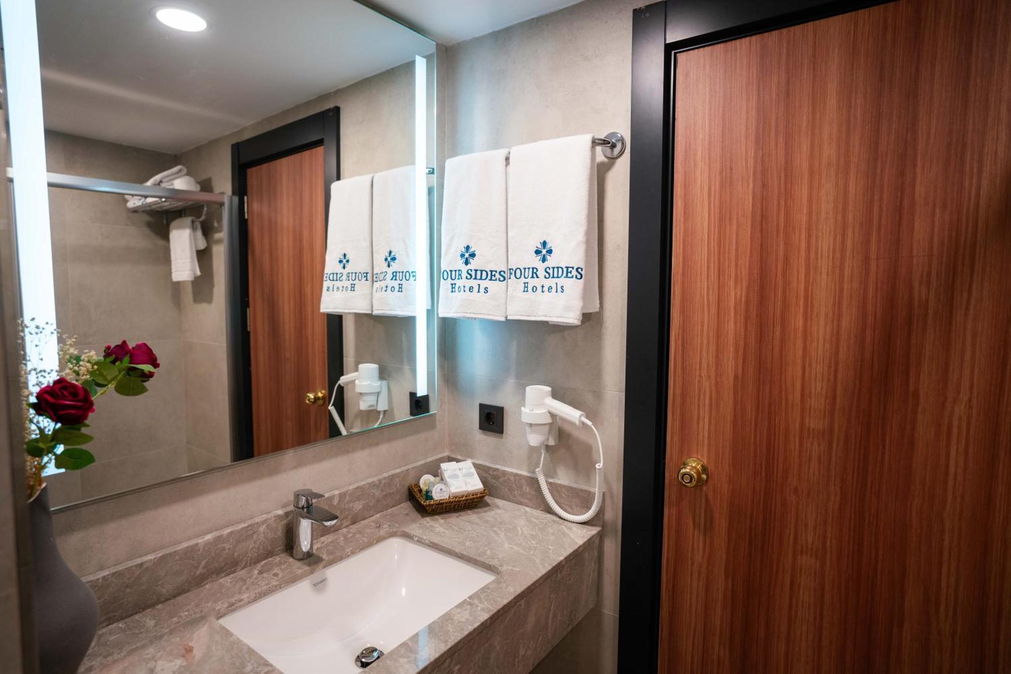 Hotel Four Sides Taksim Lion Hotel&spa 4*