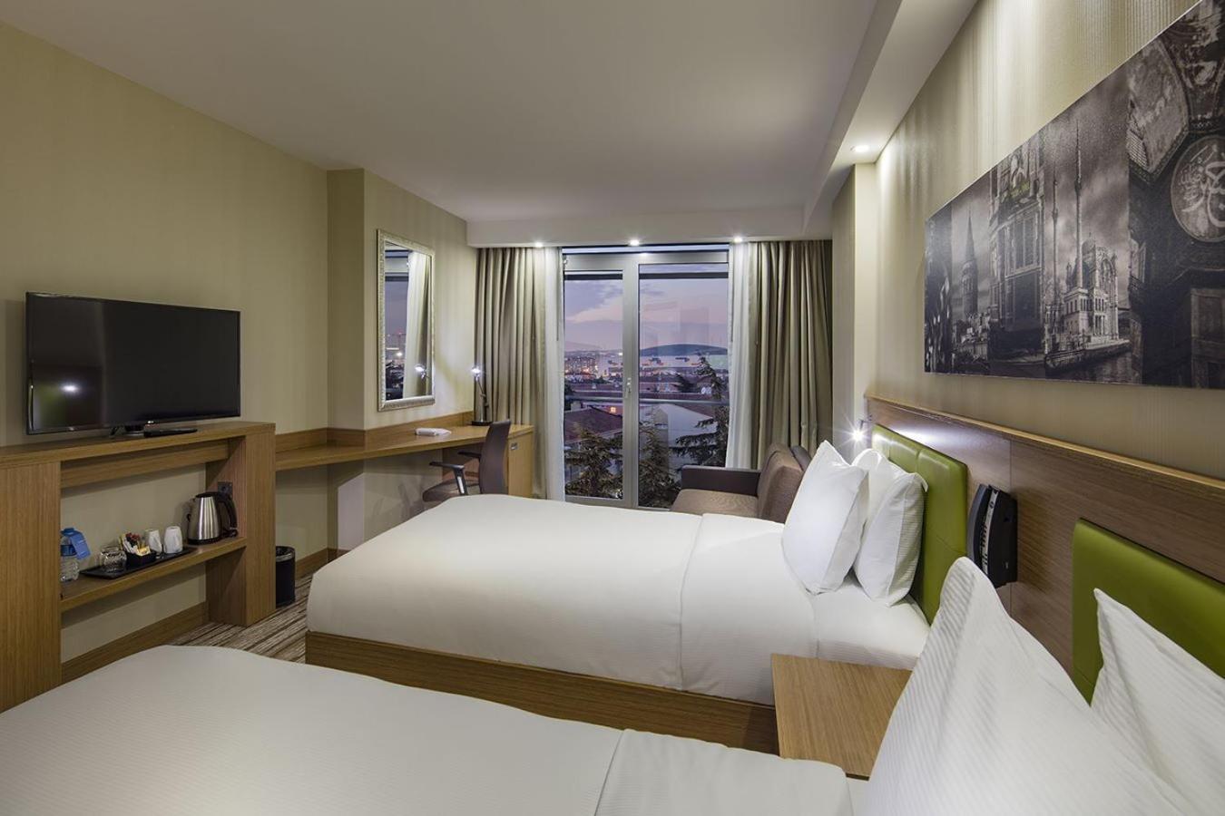 Hotel Hampton By Hilton Atakoy
