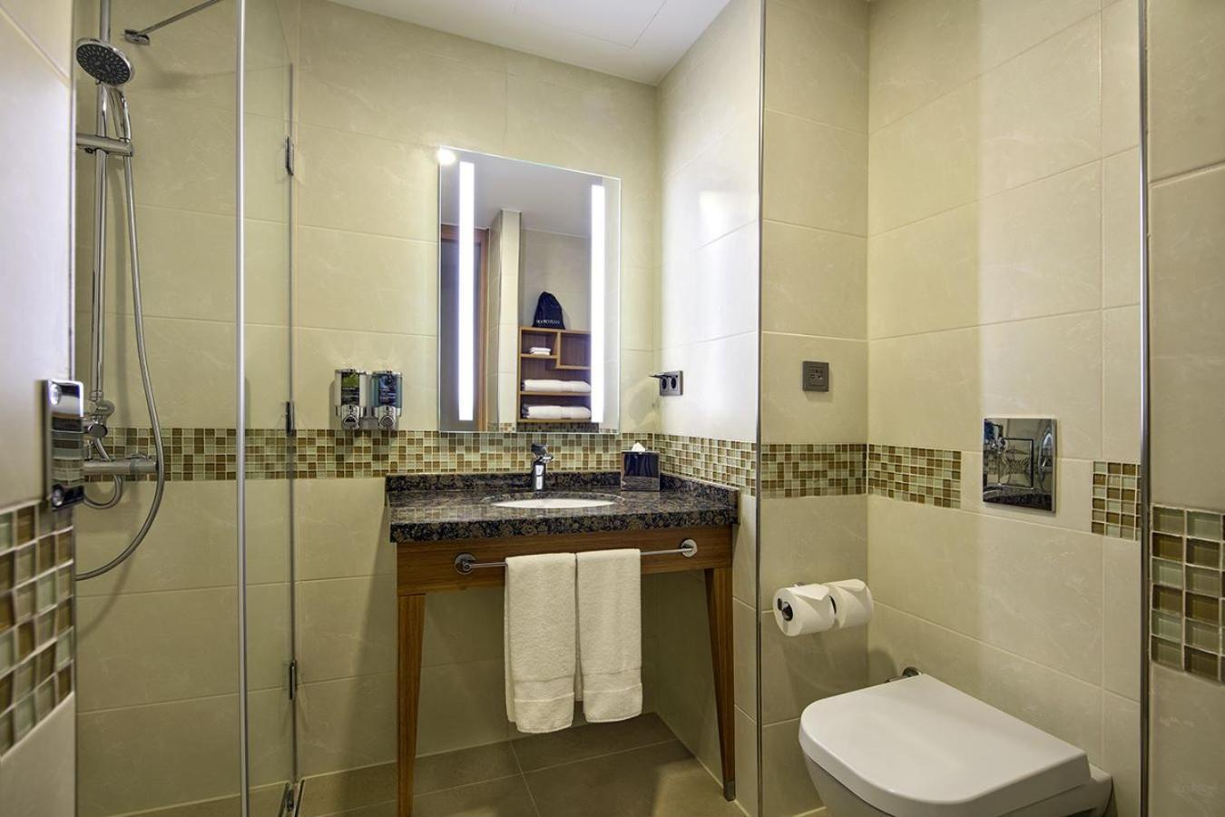 Hampton By Hilton Atakoy 3* Istanbul