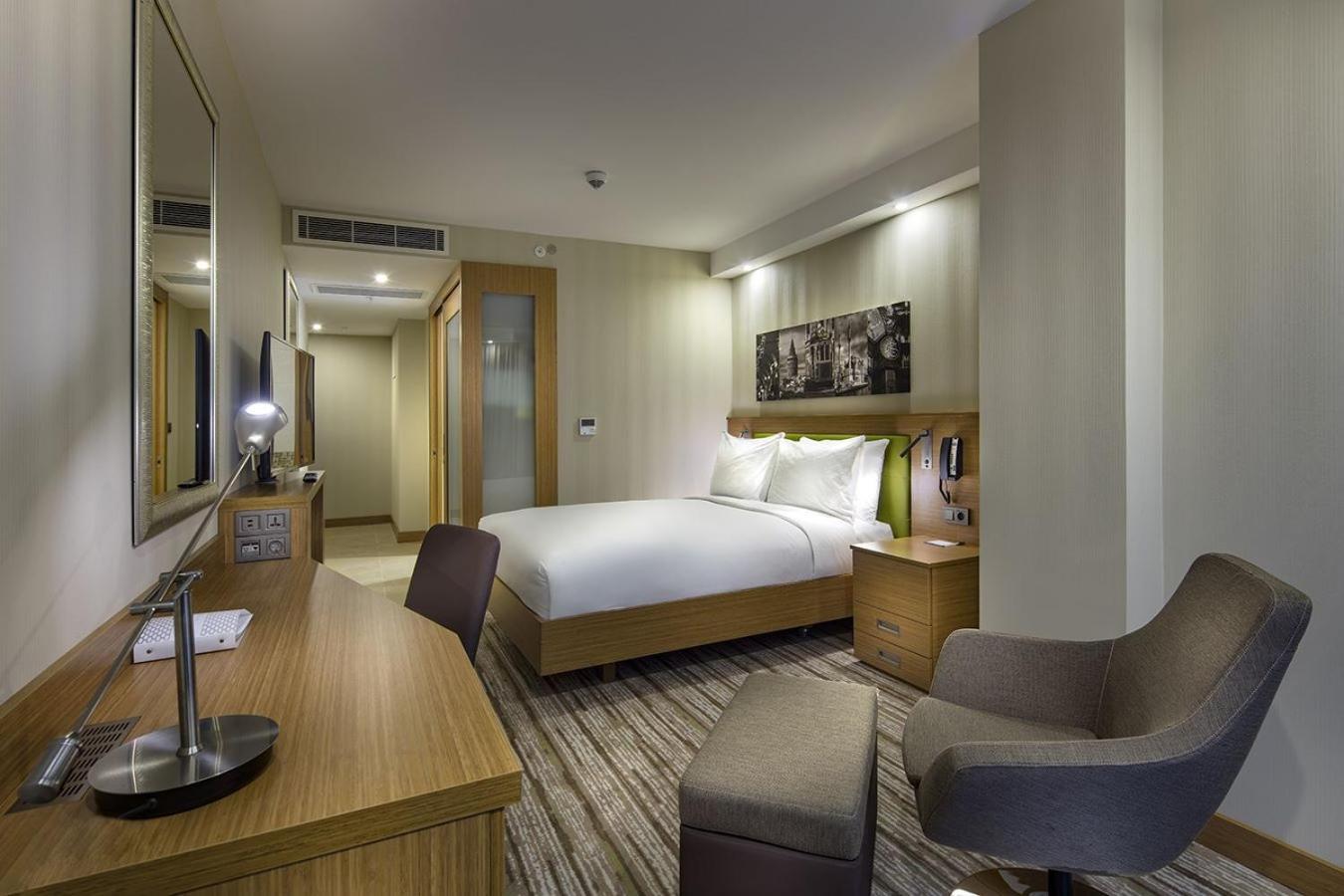Hampton By Hilton Atakoy Hotel