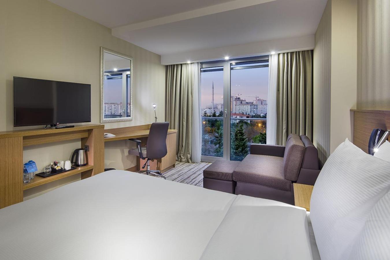 Hampton By Hilton Atakoy 3* Istanbul