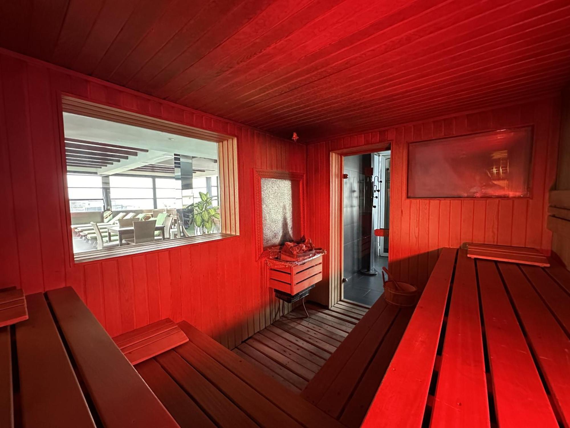 Zurich Old Hotel 4*