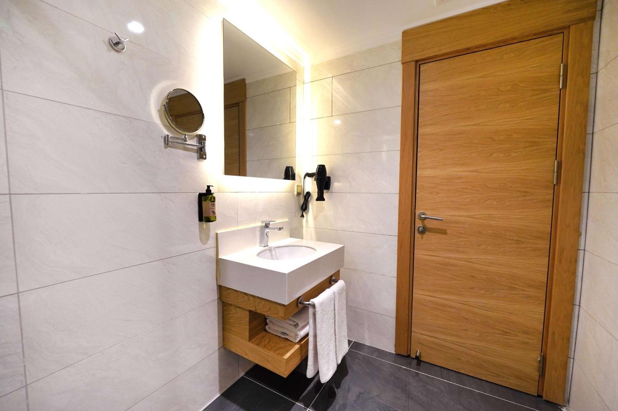 Days By Wyndham Bomonti Istanbul
