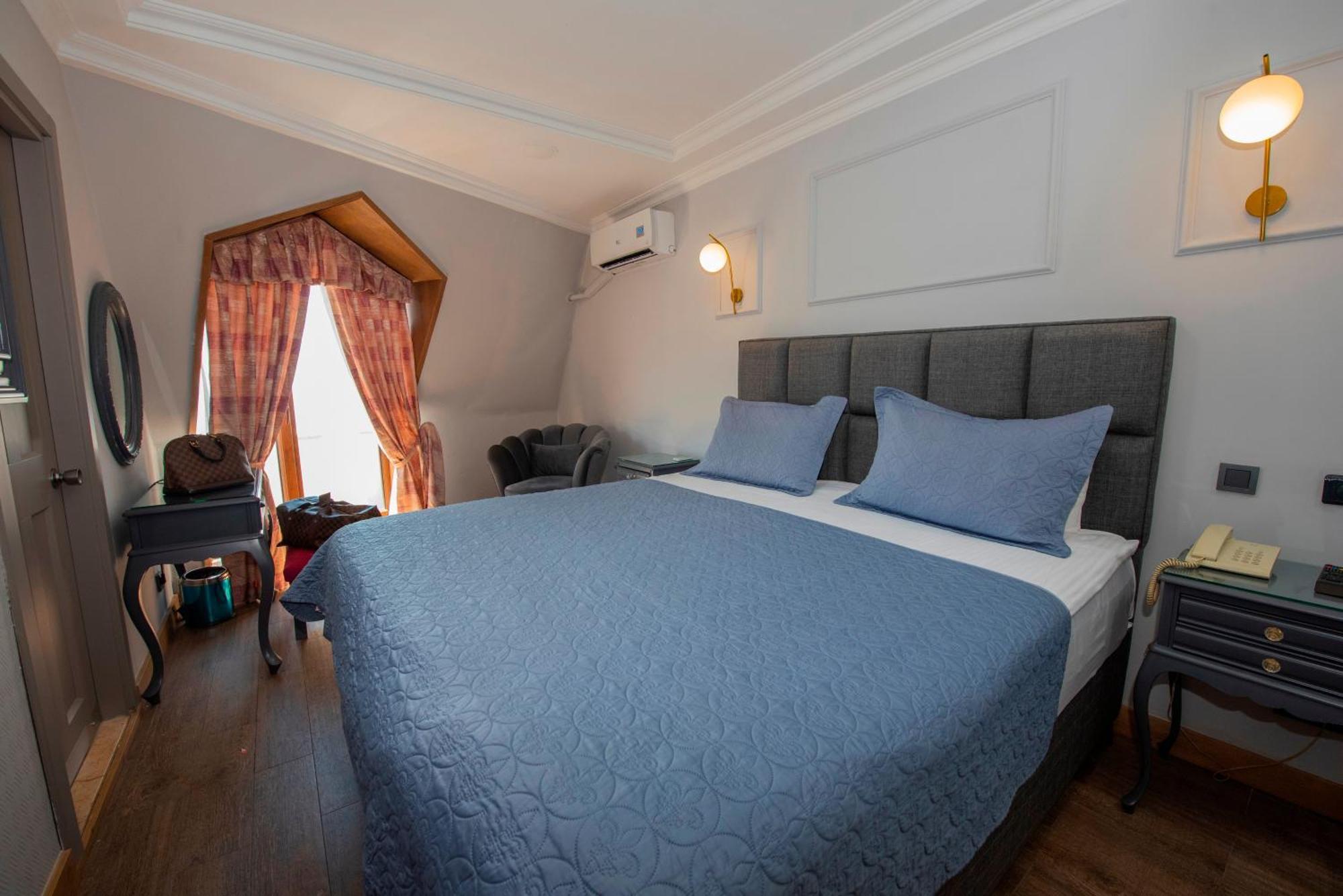 Daphne Hotel Istanbul