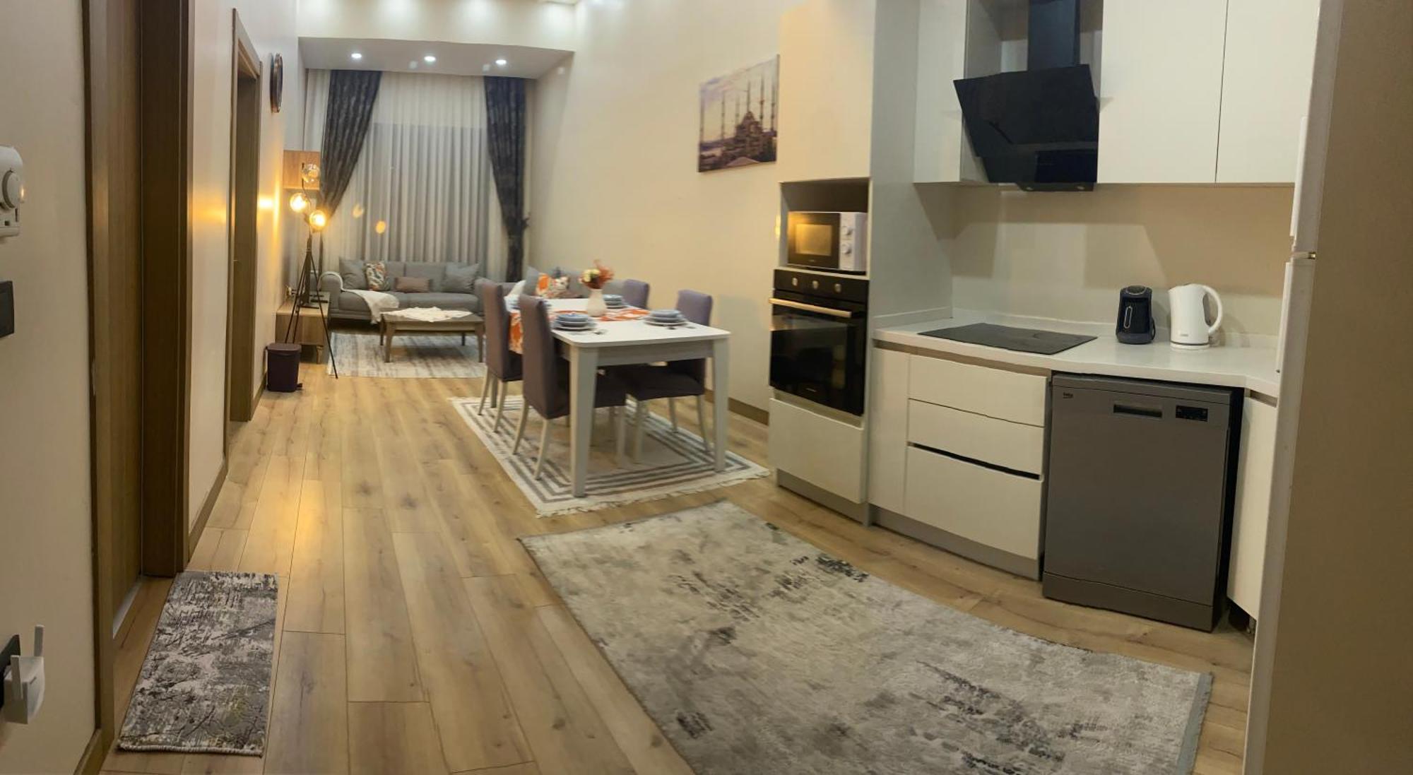 View With Wifi And Pool Apartment Istanbul