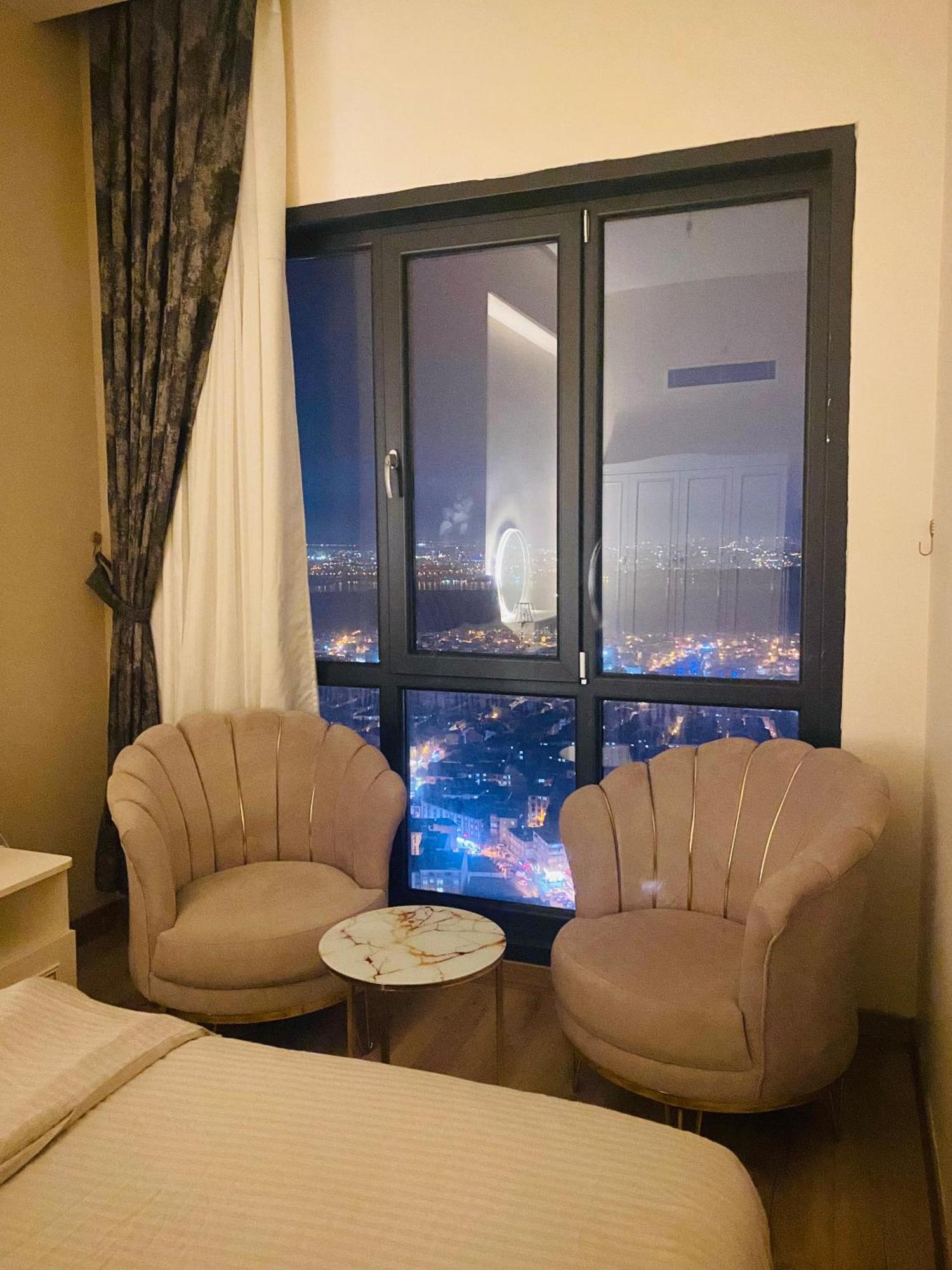 View With Wifi And Pool Istanbul