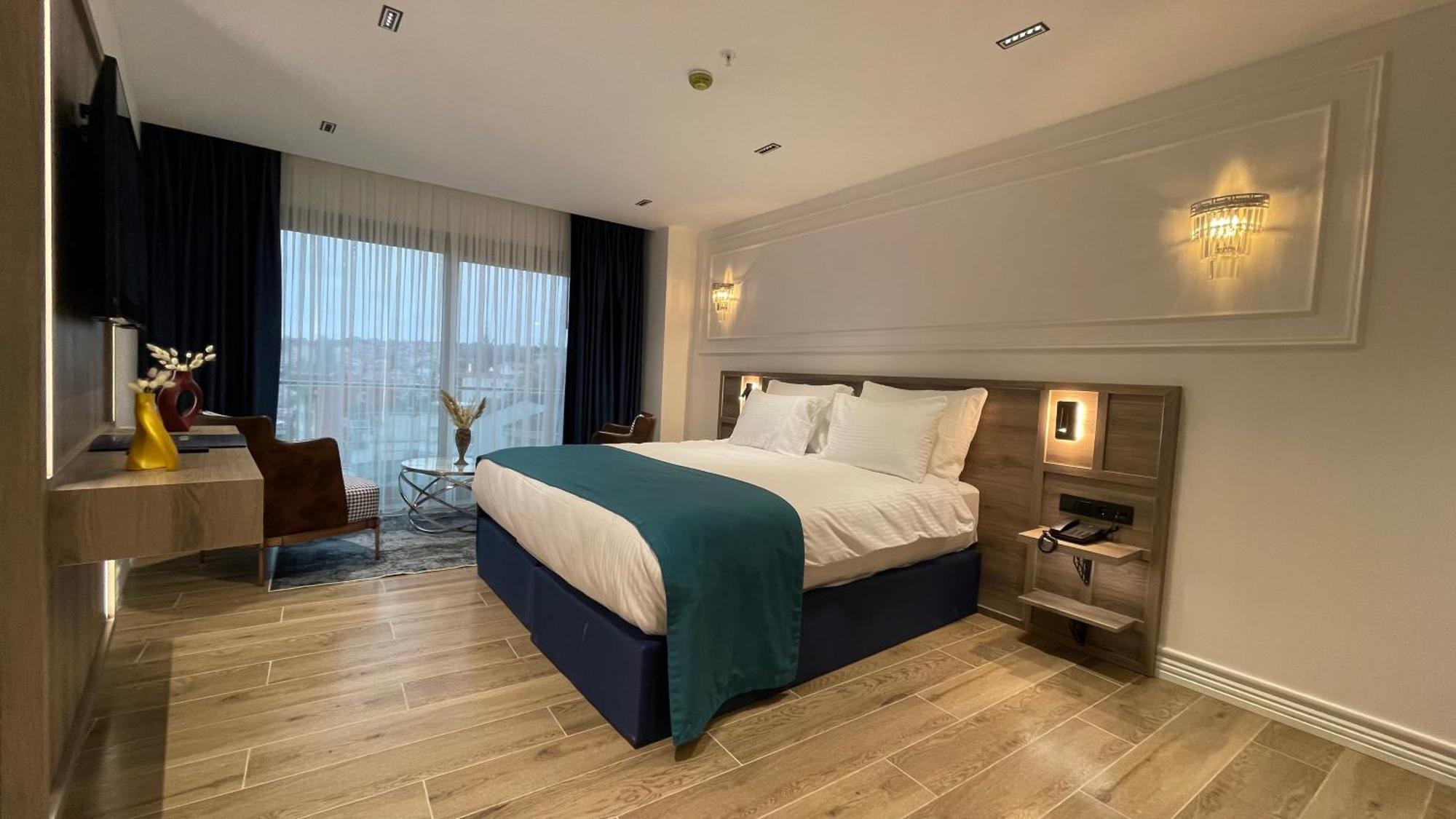 Mona Bosphorus Hotel