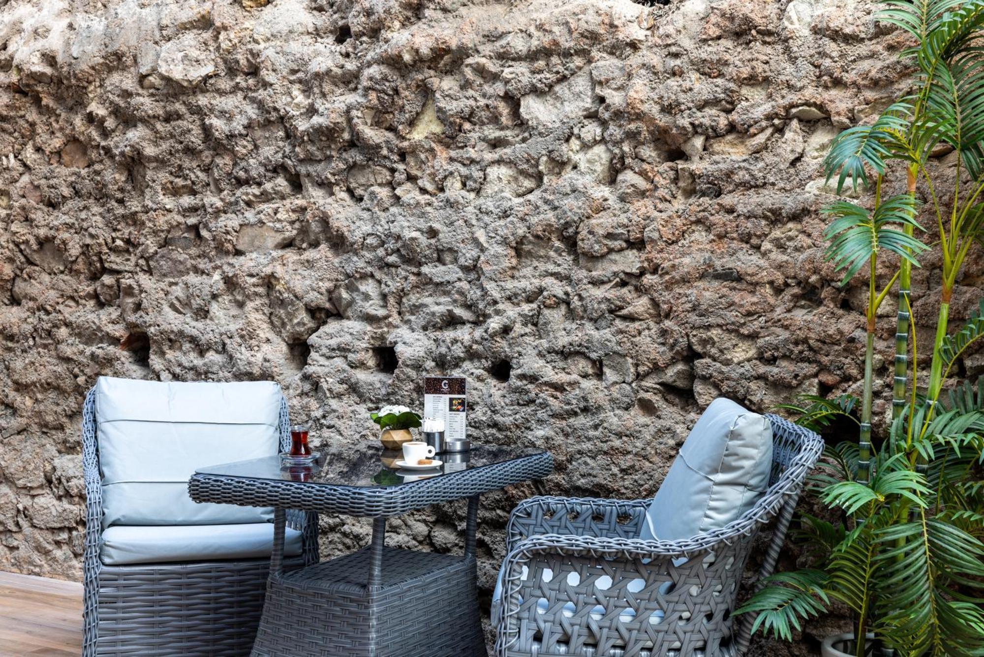 Carina Gold And Restaurant Istanbul