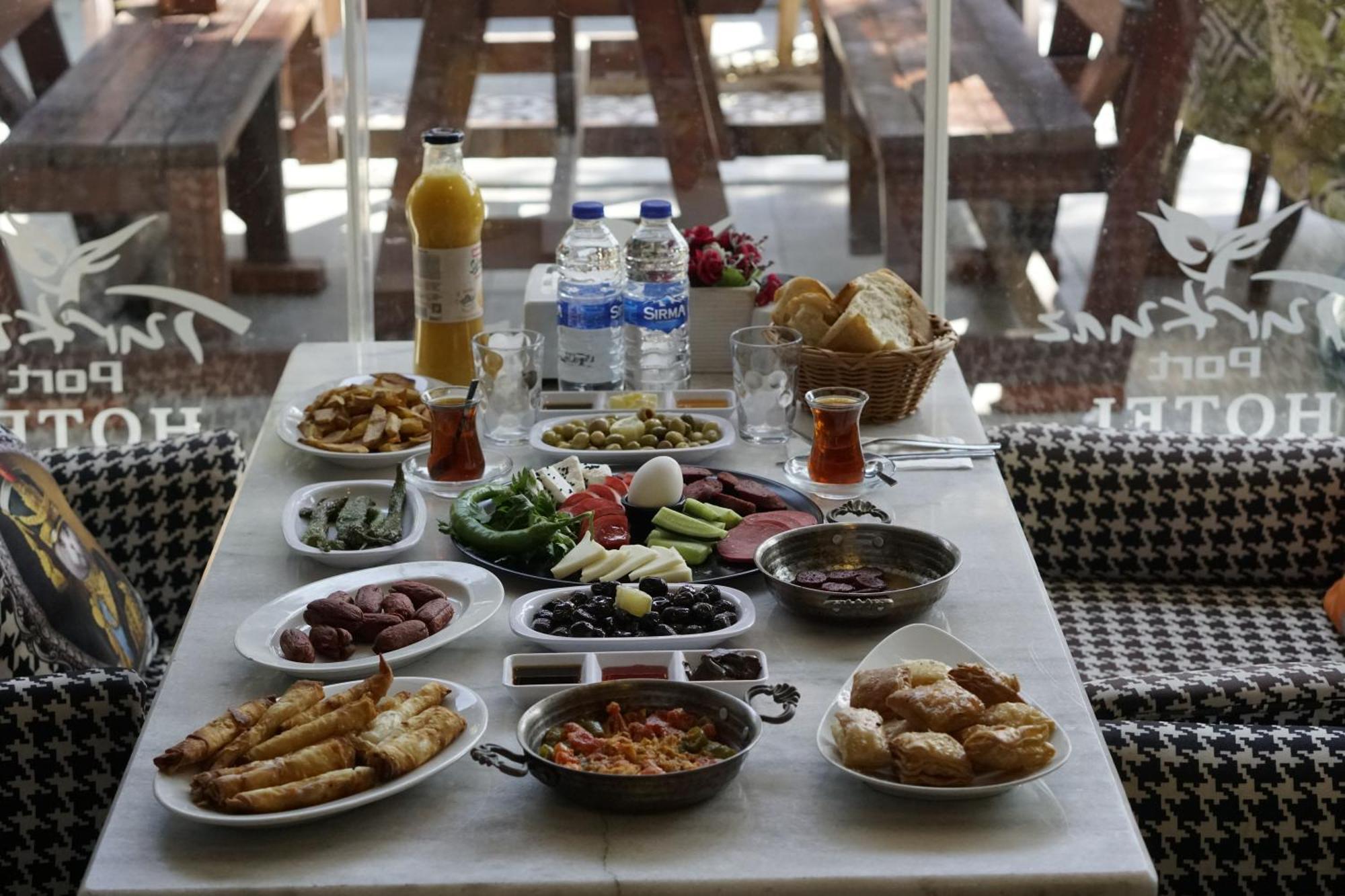 Otel Turkuaz
