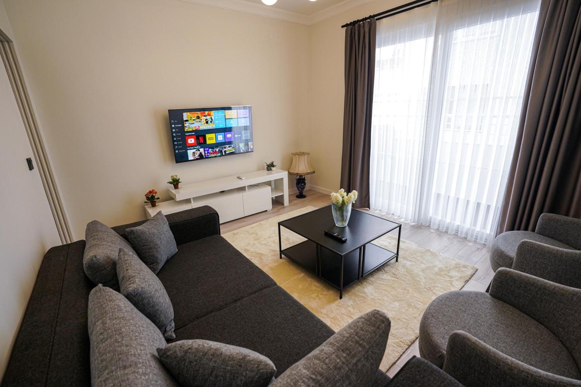 Merkuri Aparthotel *