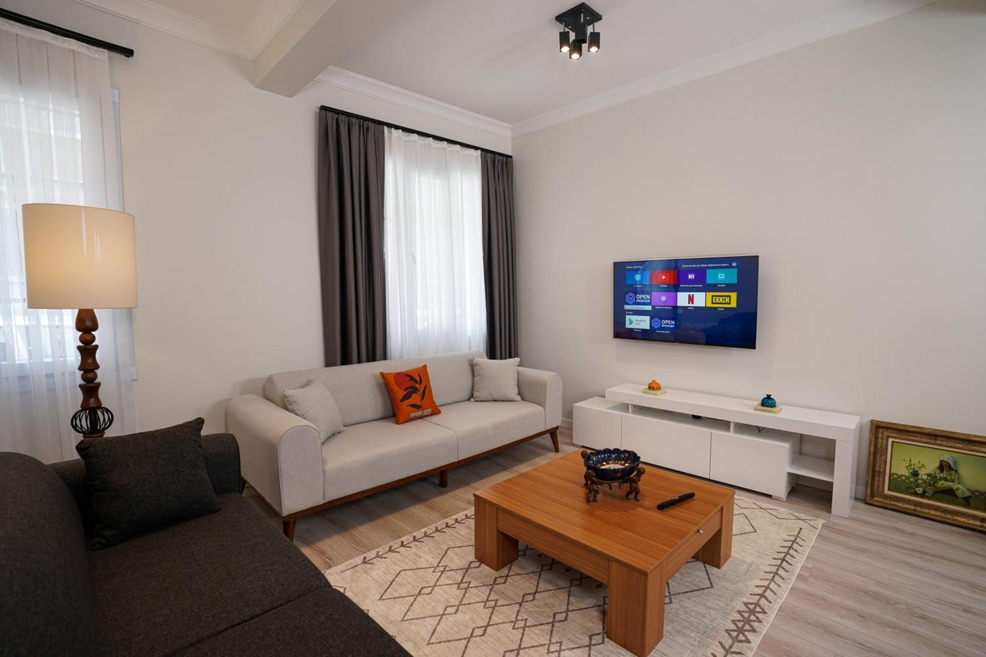 Aparthotel Merkuri