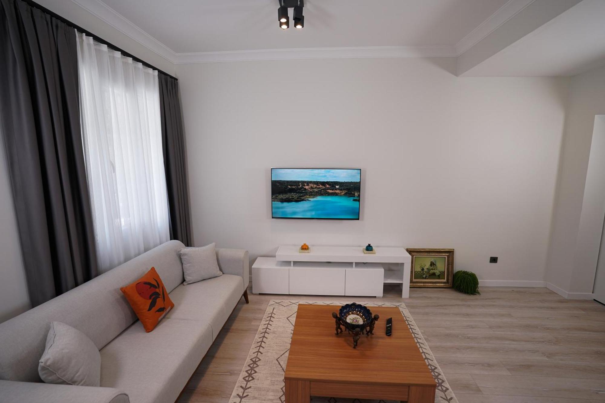 Aparthotel Merkuri