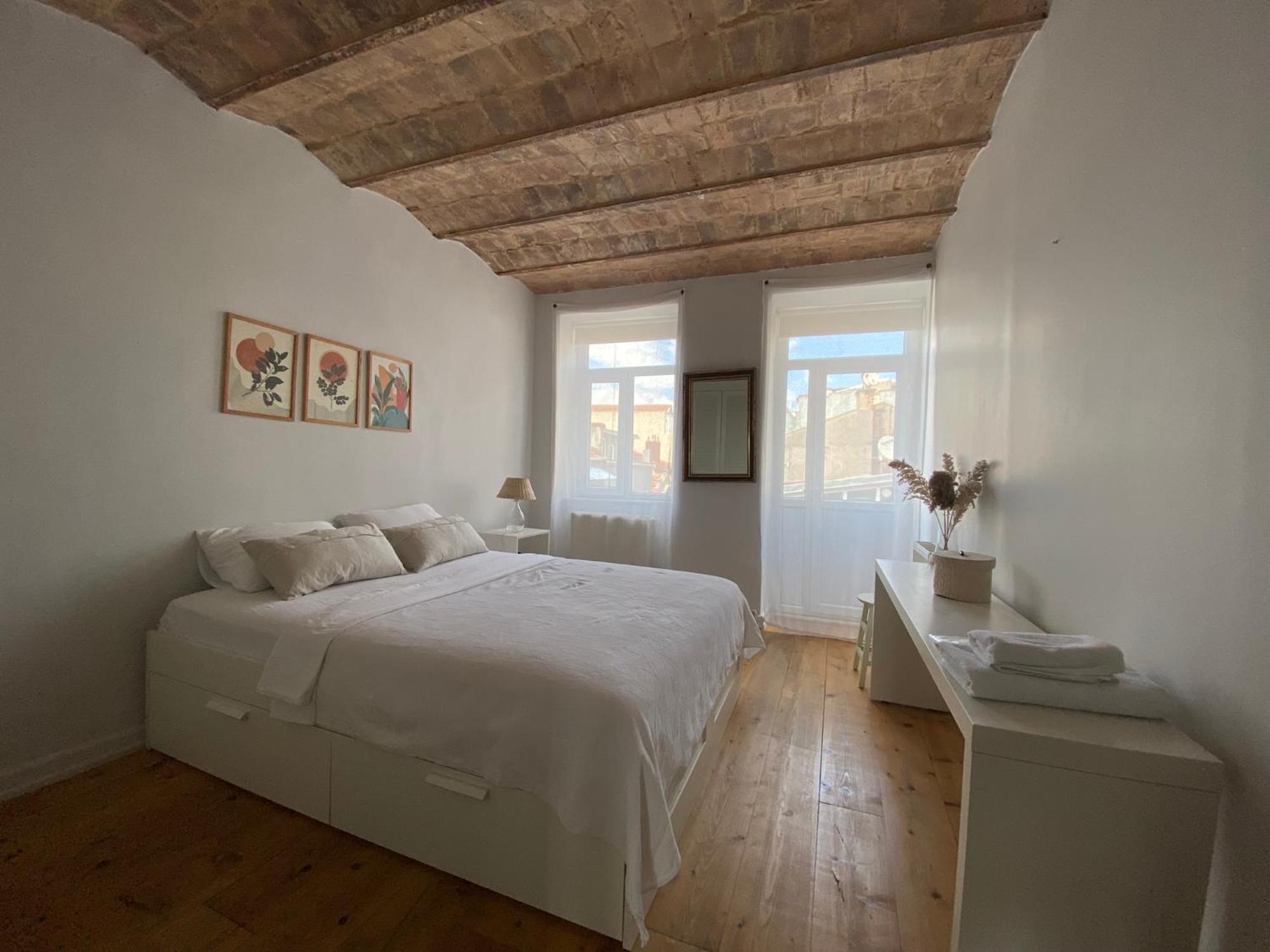 Apartment Fantastic Golden Horn View In Beyoglu, Cozy Design