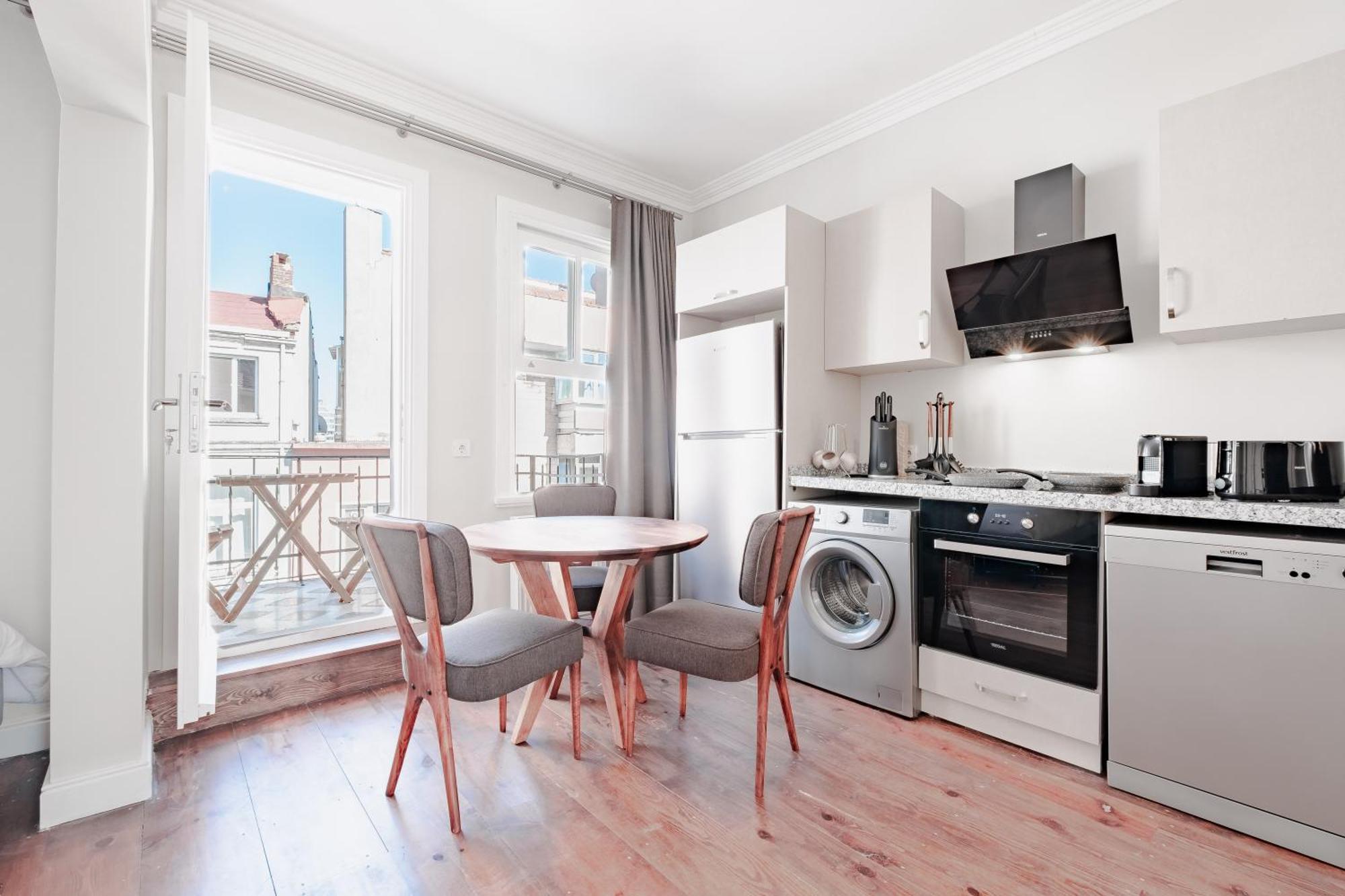 Apartment Homie - Historical In The Center Of Besiktas *