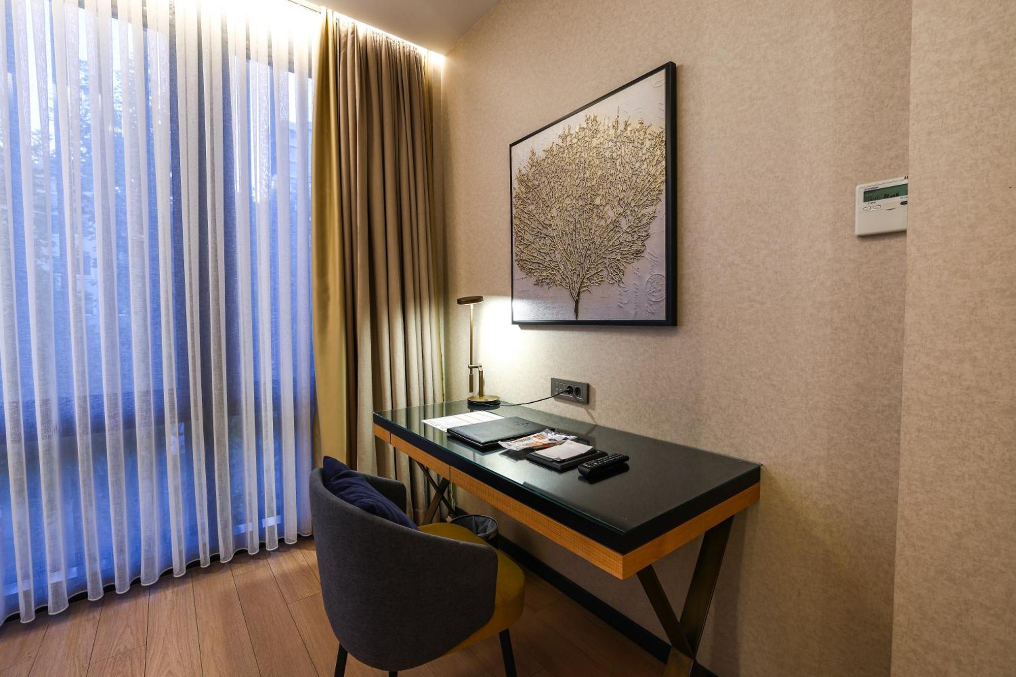 Hotel Broyt 4*