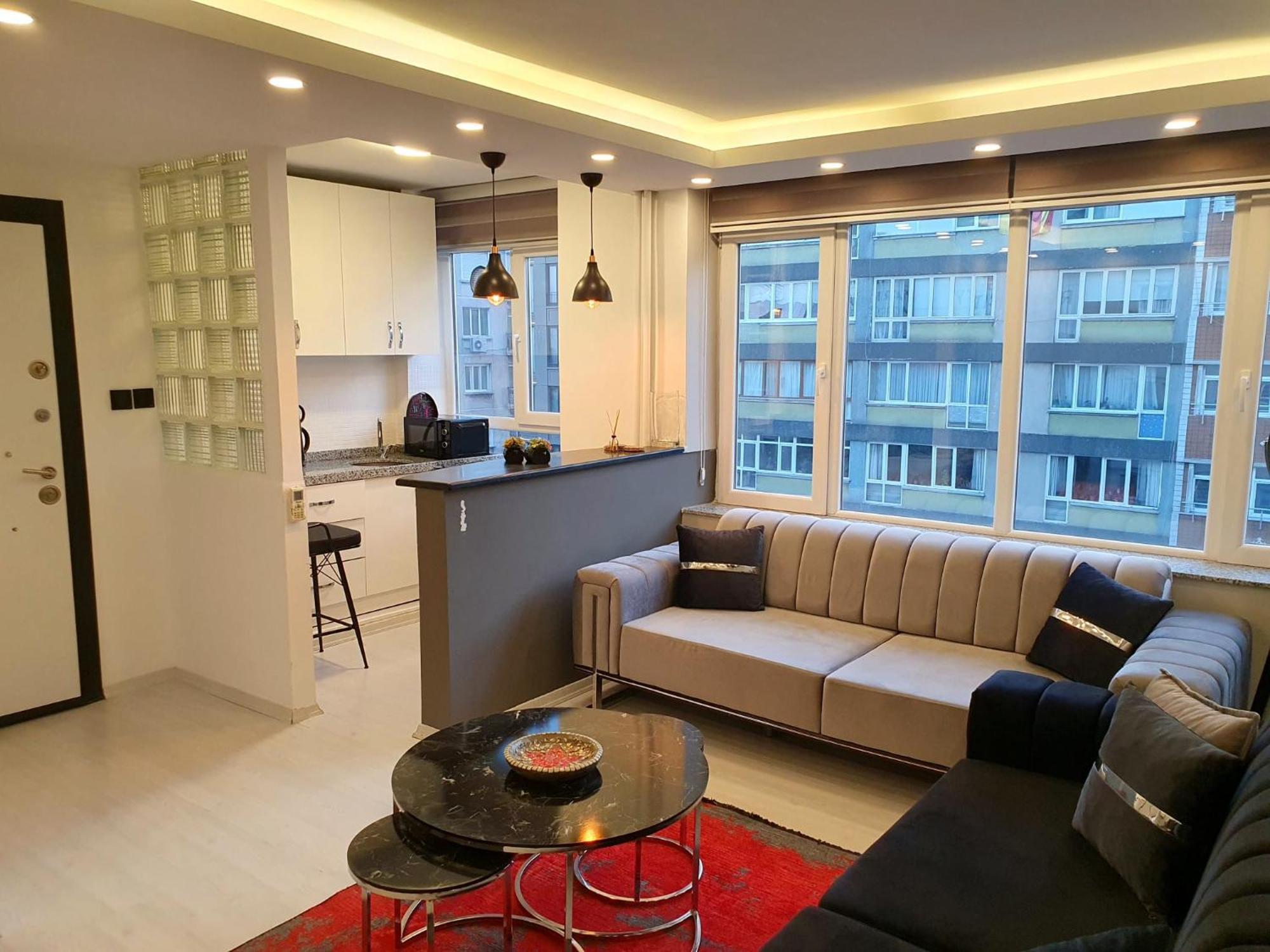Calm & Cosy Flat In Perfect Location Nisantasi Daire