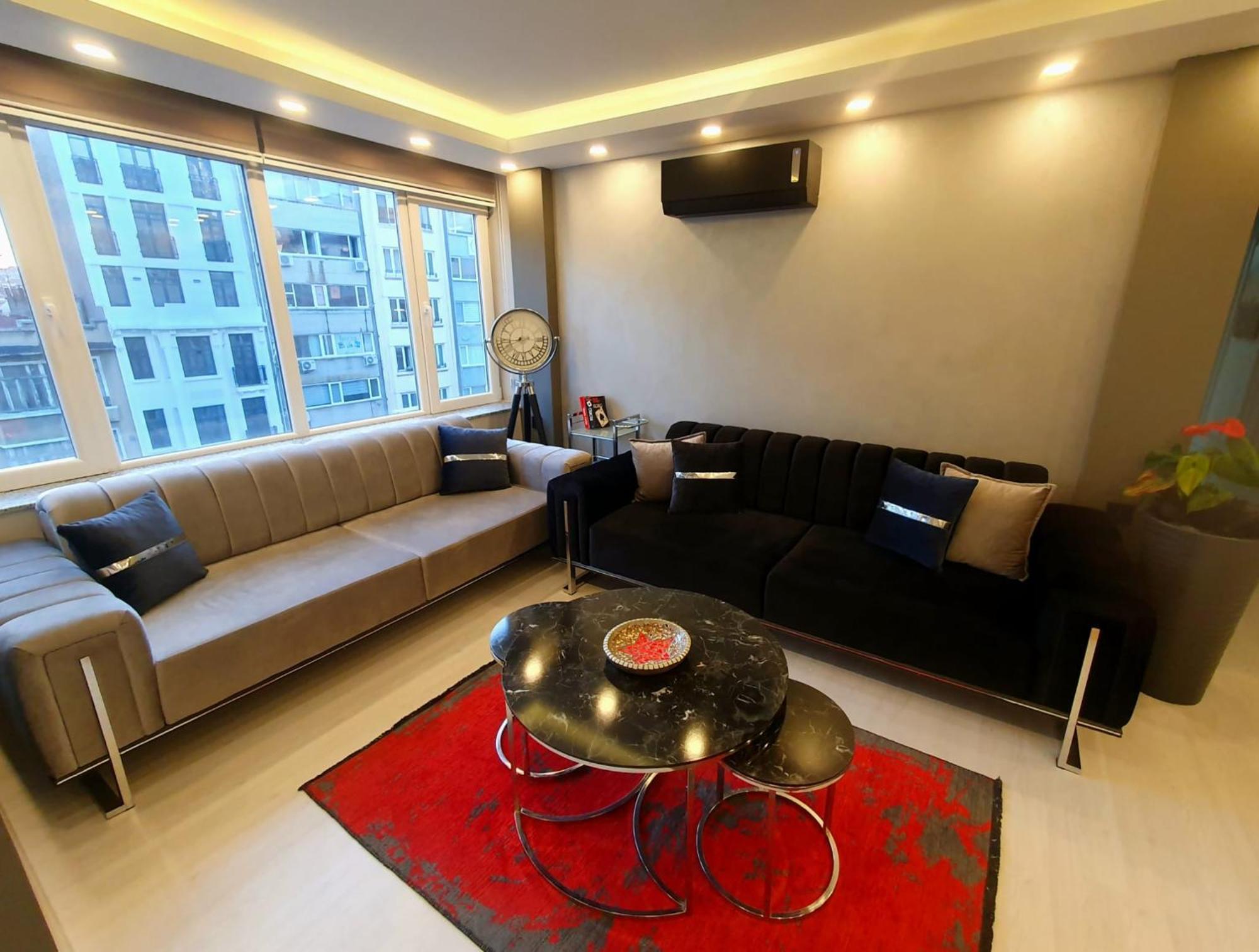 Daire Calm & Cosy Flat In Perfect Location Nisantasi