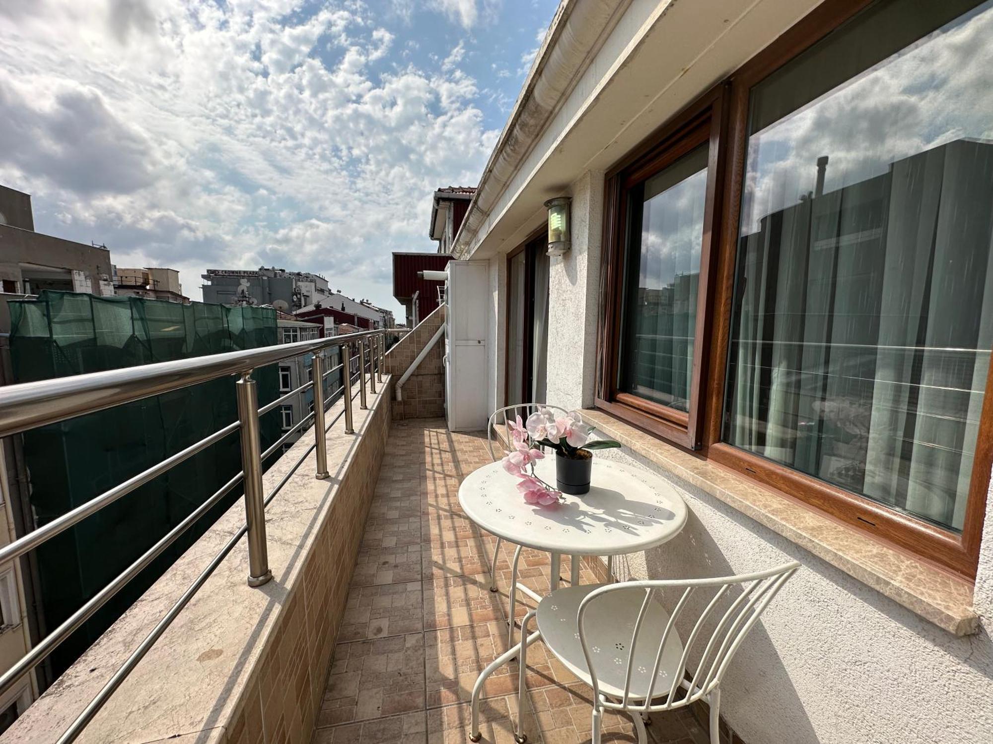 Homelike Residence Aparthotel 2*