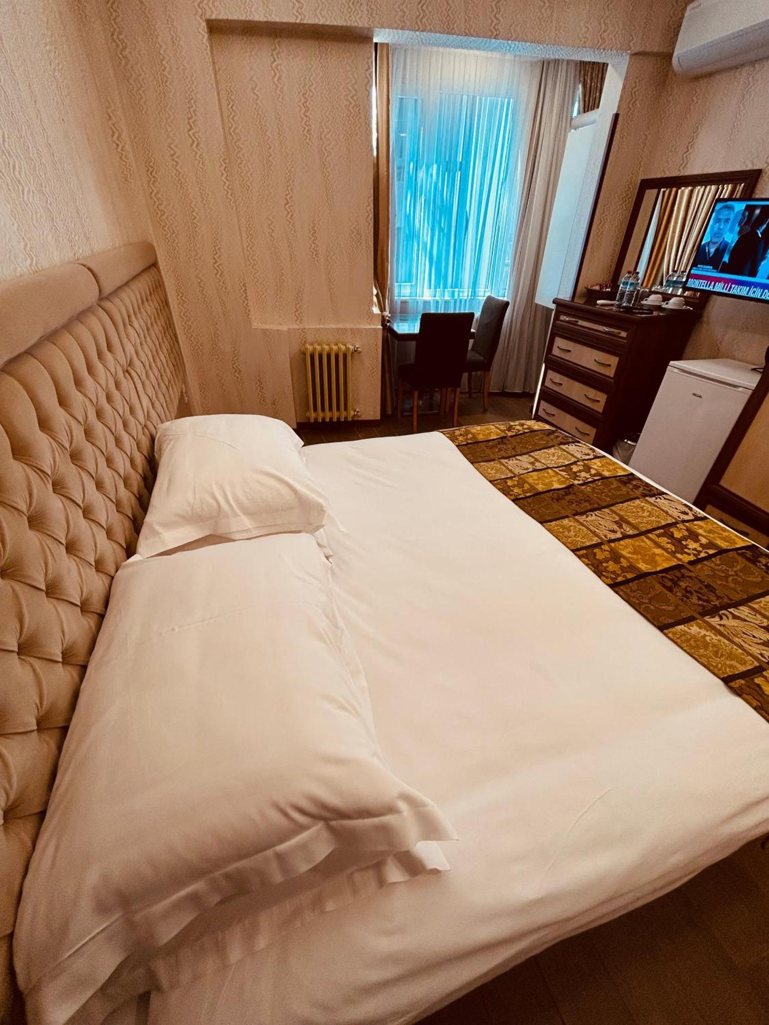 Lily Istanbul