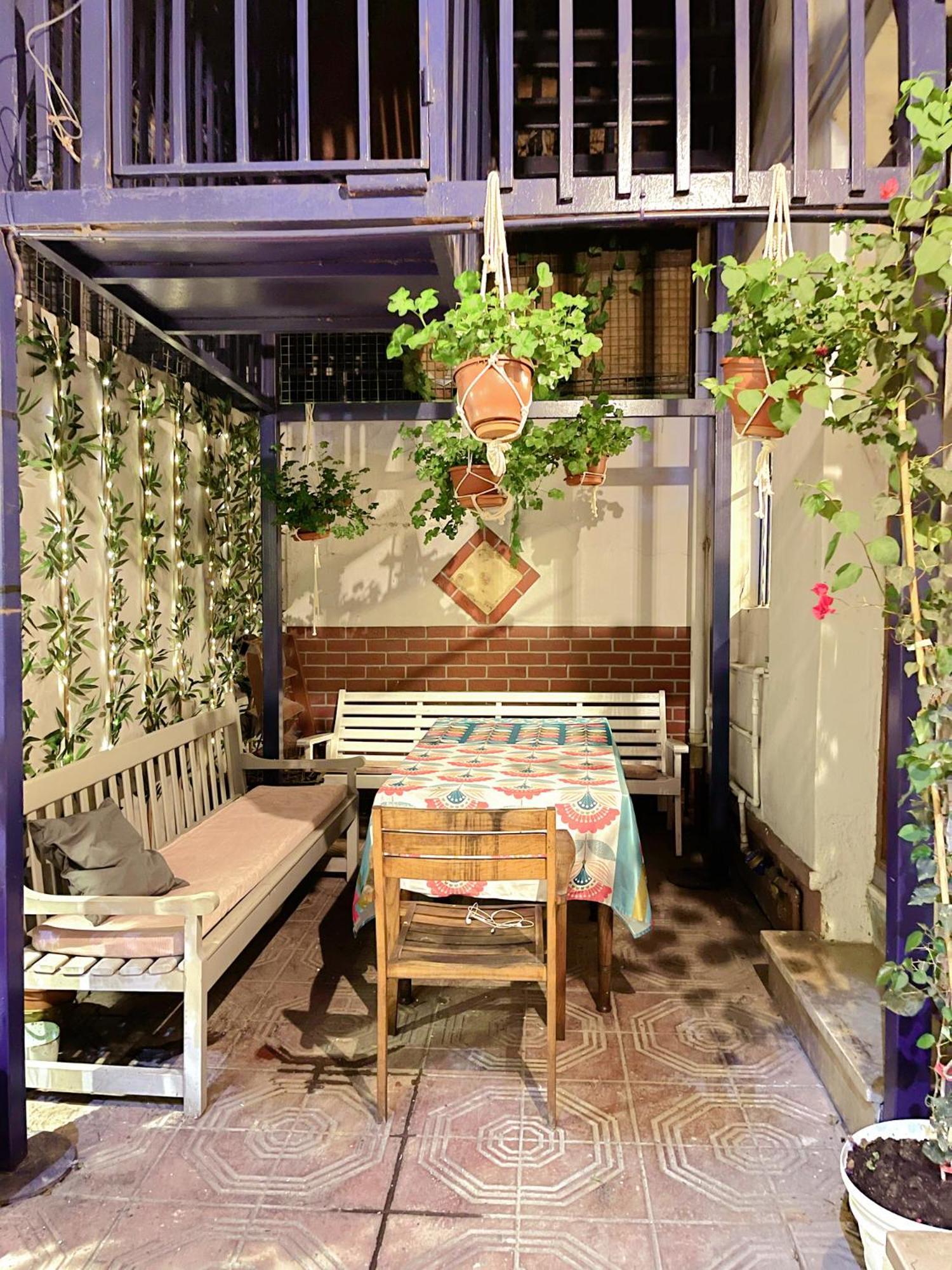 Building/5floors/ Garden In Balat Pousada *