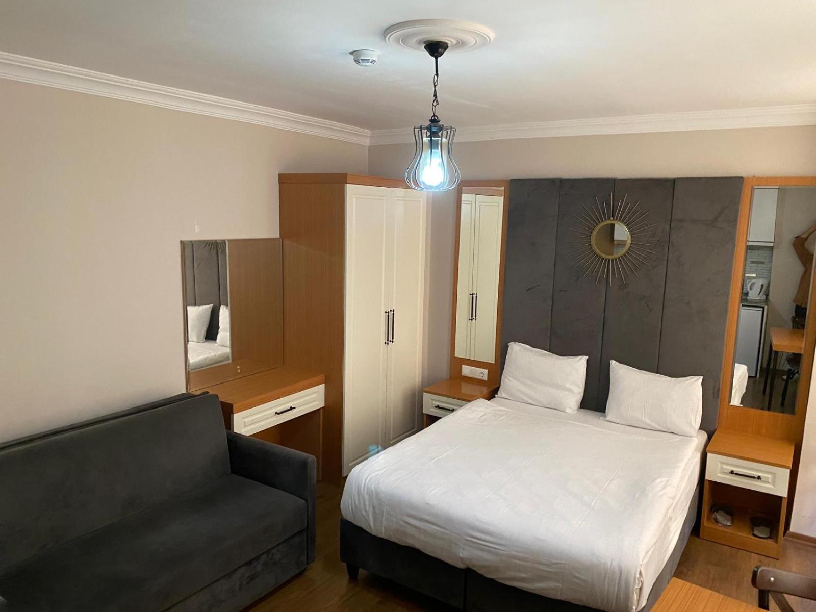 Kaifa Hotel 3*
