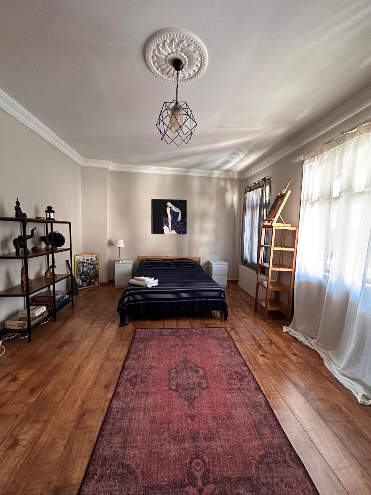 Historic Wooden House With Bosphorus View Apartment