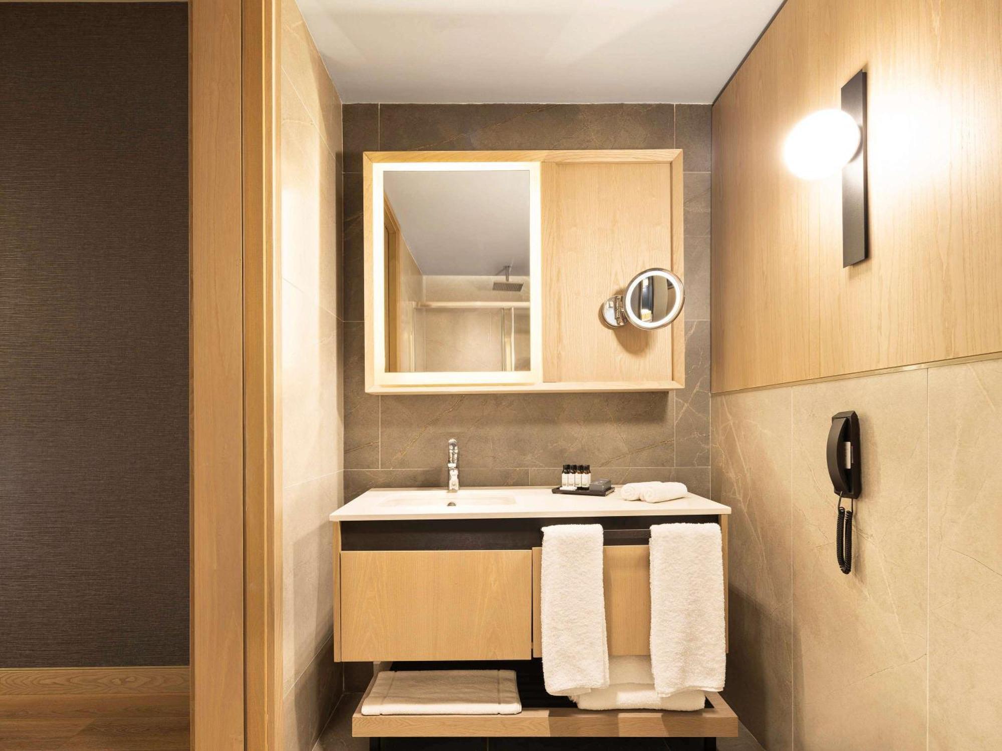 Otel Movenpick Living Camlivadi