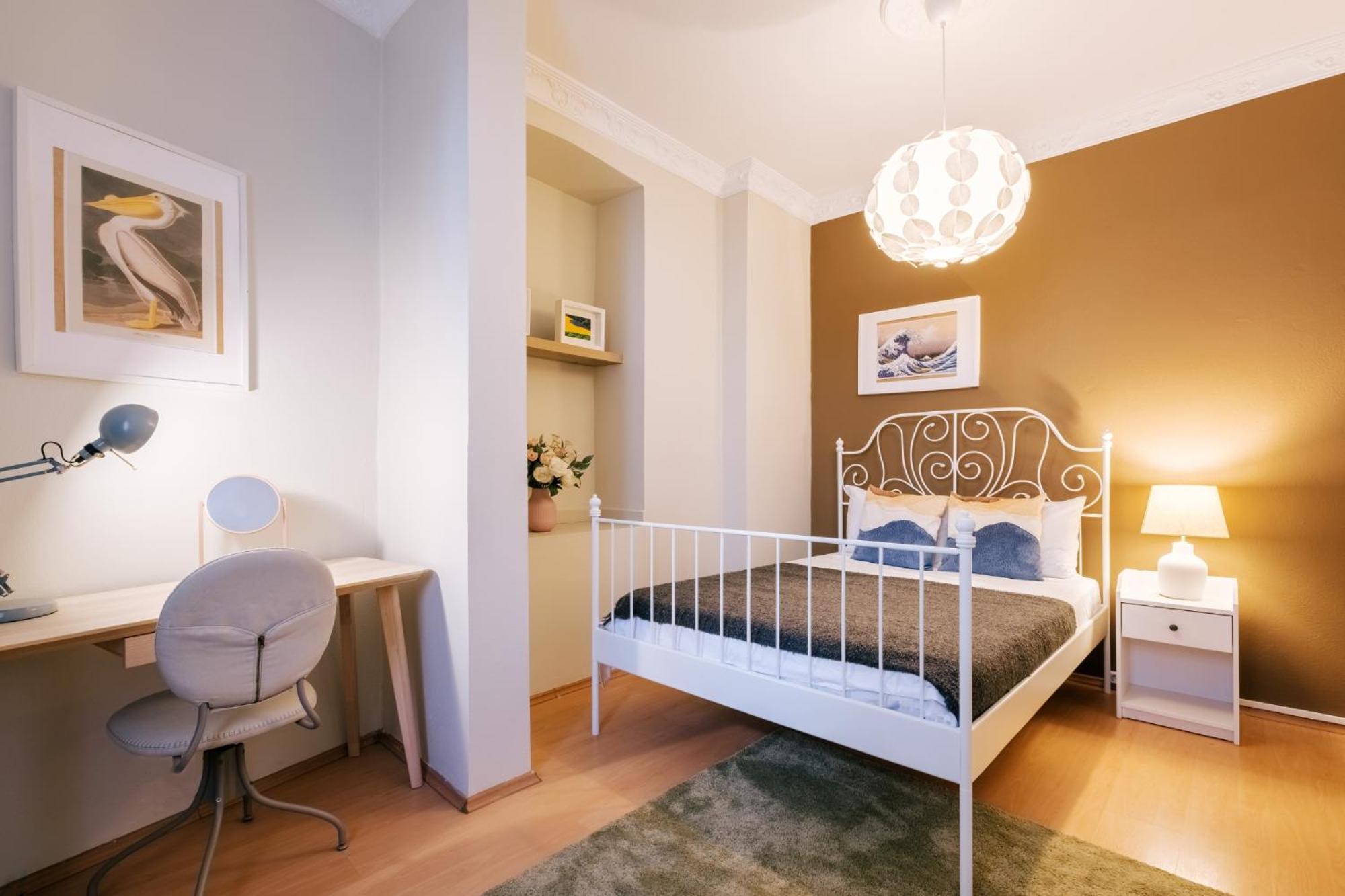 Apartment Chic Spacious Flat Near Istiklal Avenue In Beyoglu