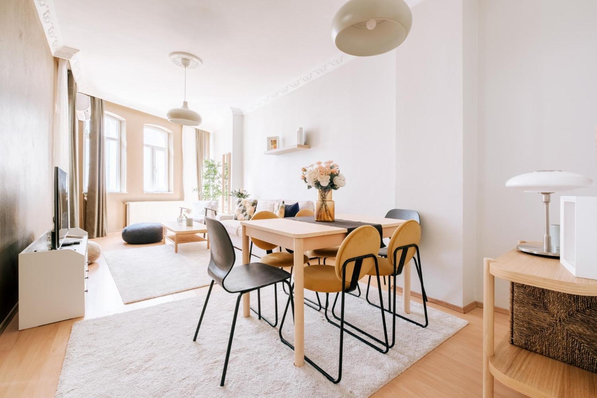 Apartment Chic Spacious Flat Near Istiklal Avenue In Beyoglu