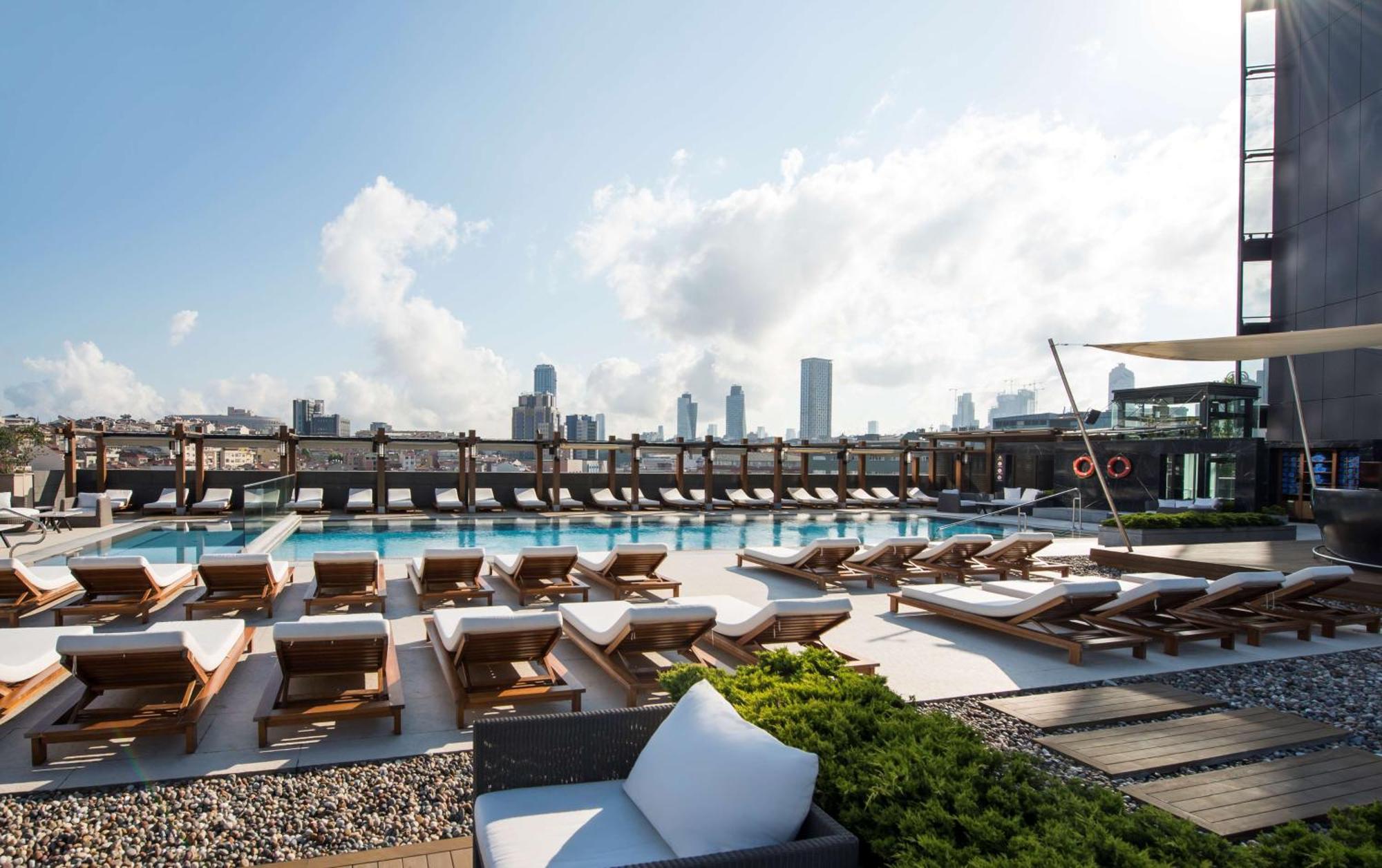 Hotel Hilton Bomonti 5*