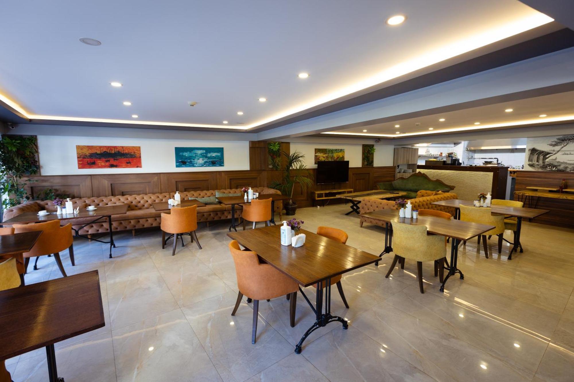 Hotel Business