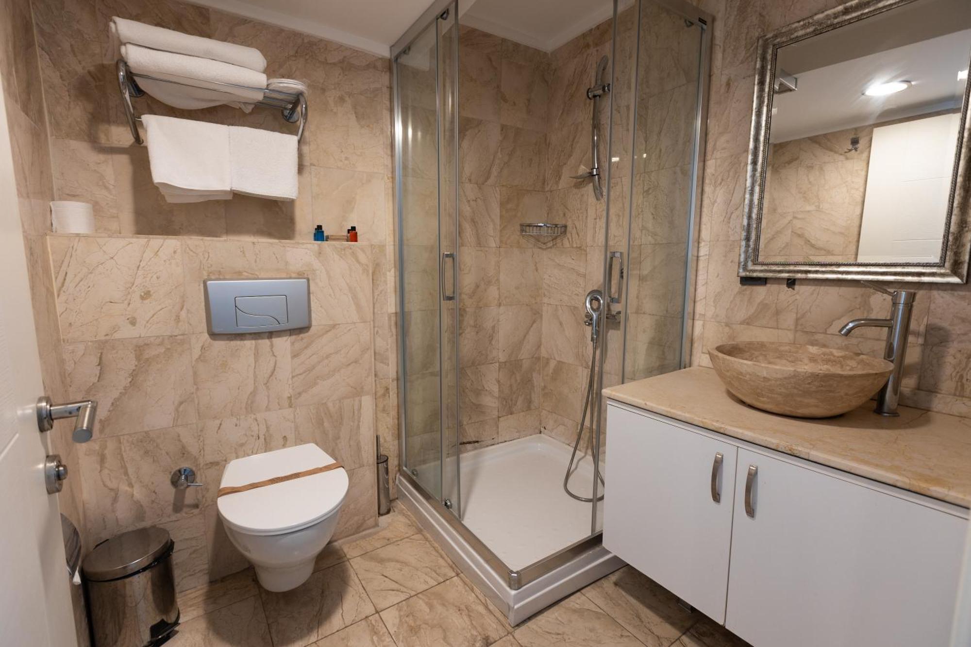 Hotel Business 3*