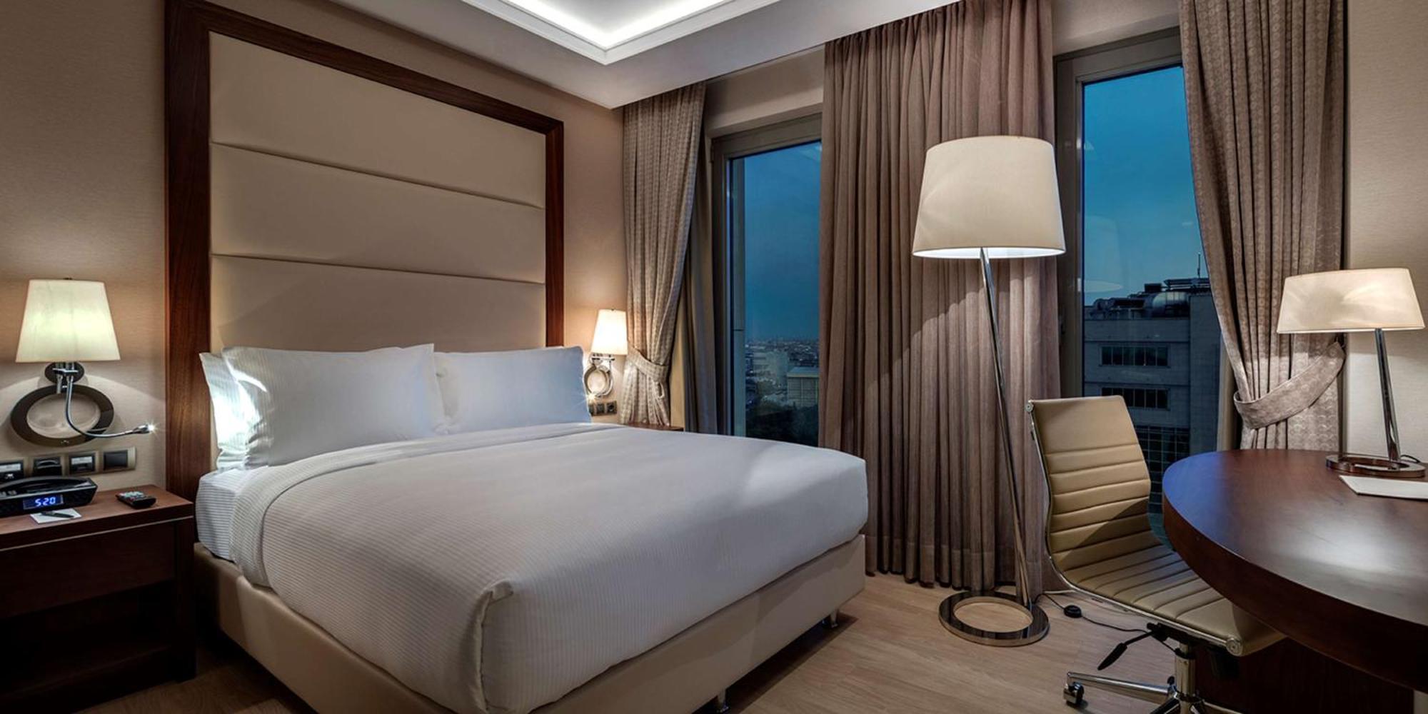 Hotel Doubletree By Hilton Topkapi 5*