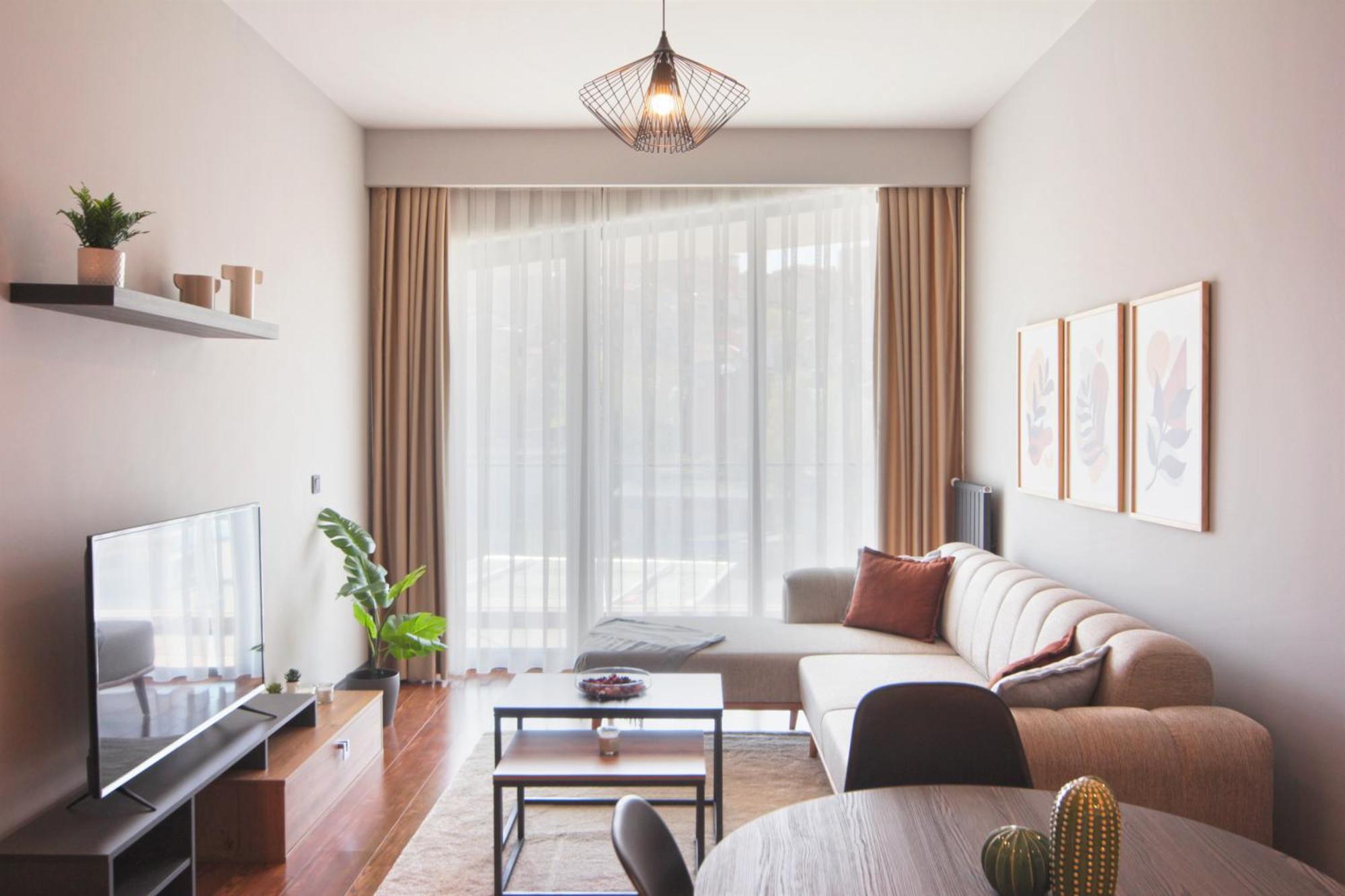 Modern With Views - Location