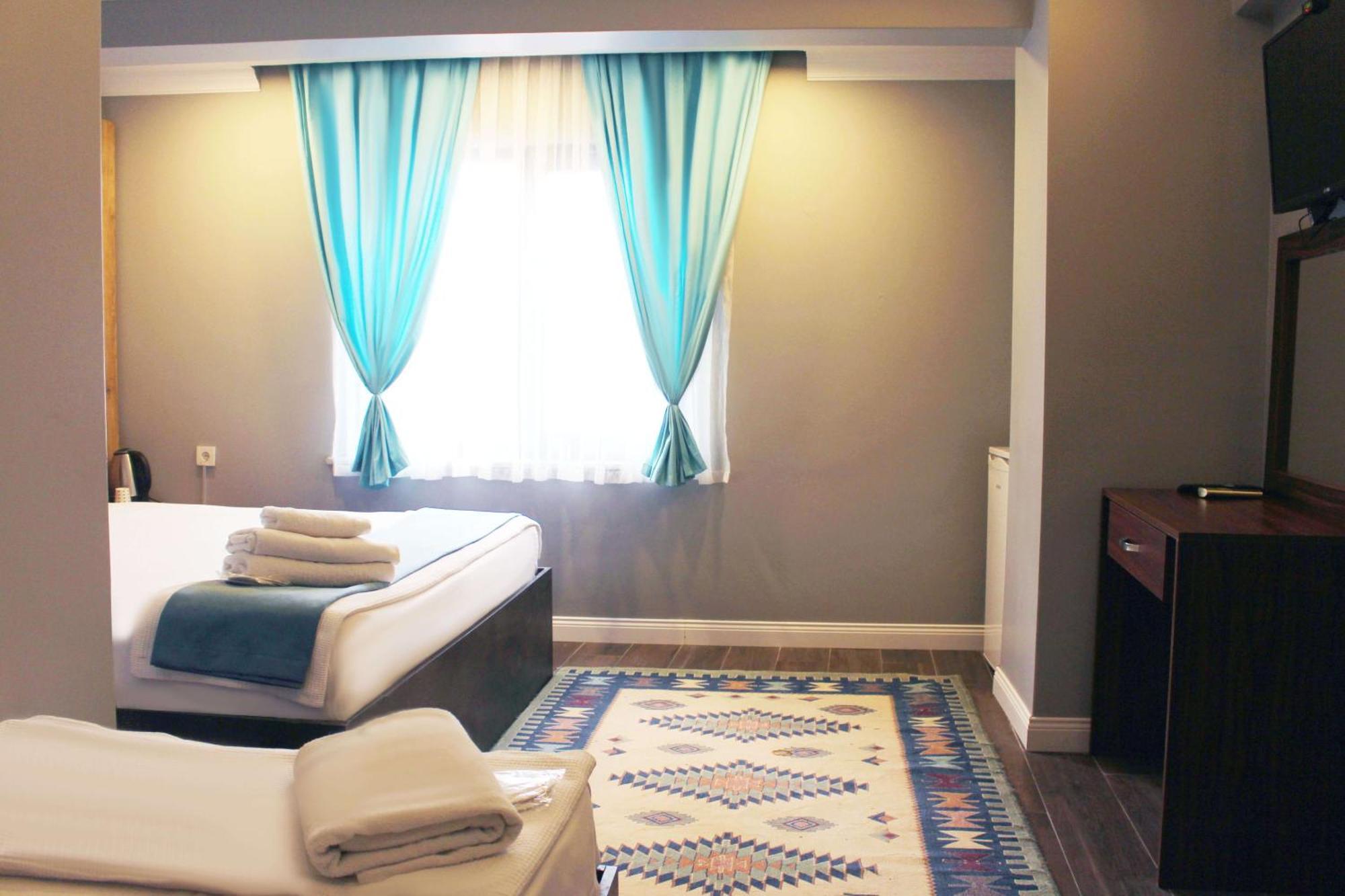 Hotel Avist Avcilar 4*