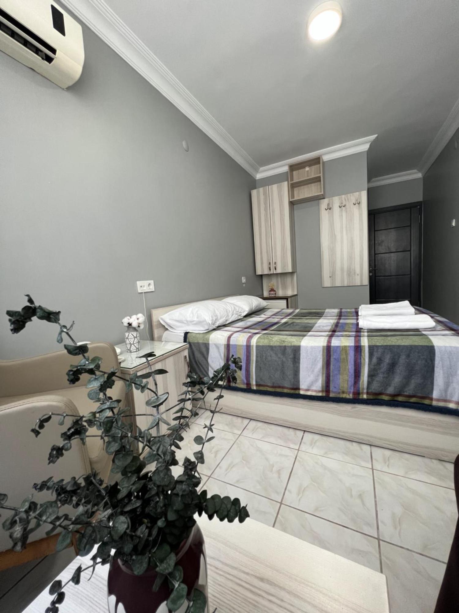 Prima Hotel 2*